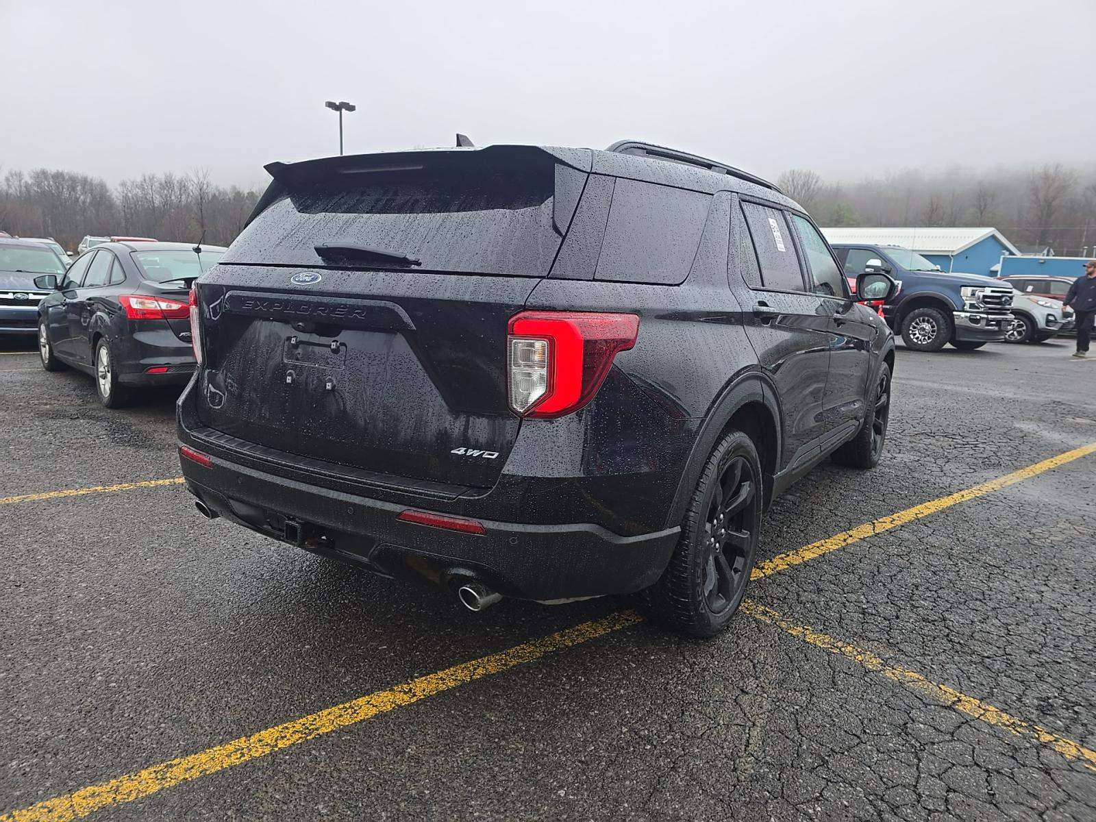 2023 Ford Explorer ST-Line AWD