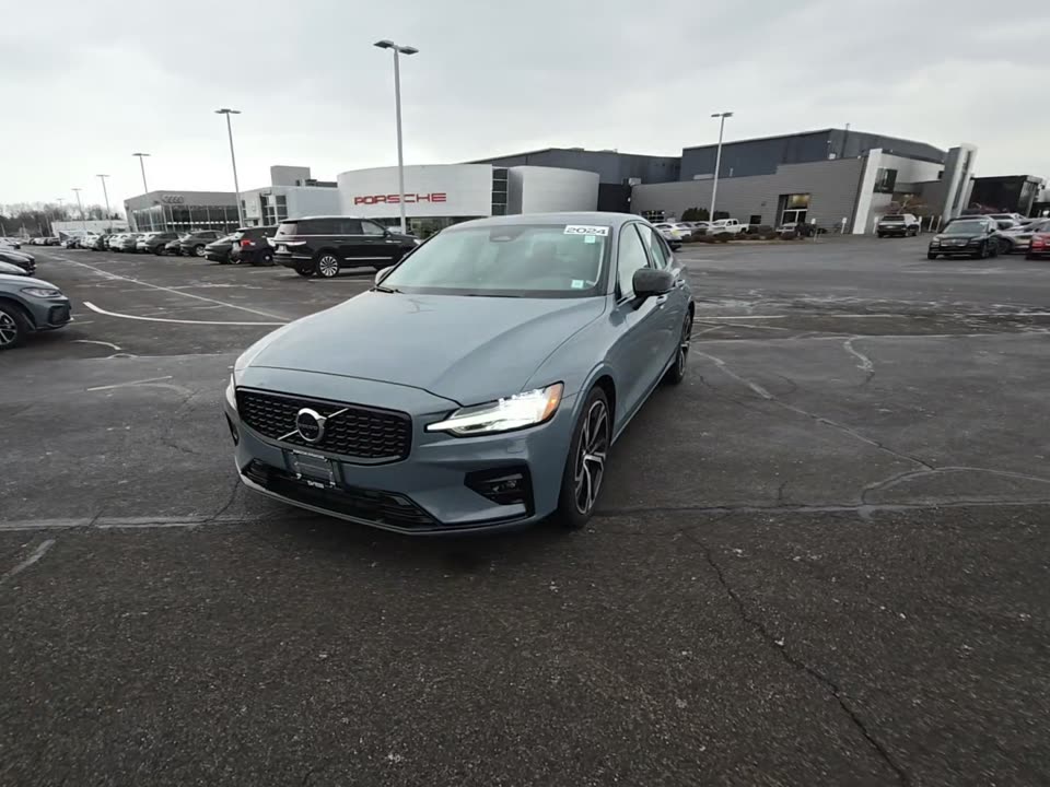 2024 Volvo S60 B5 Plus AWD