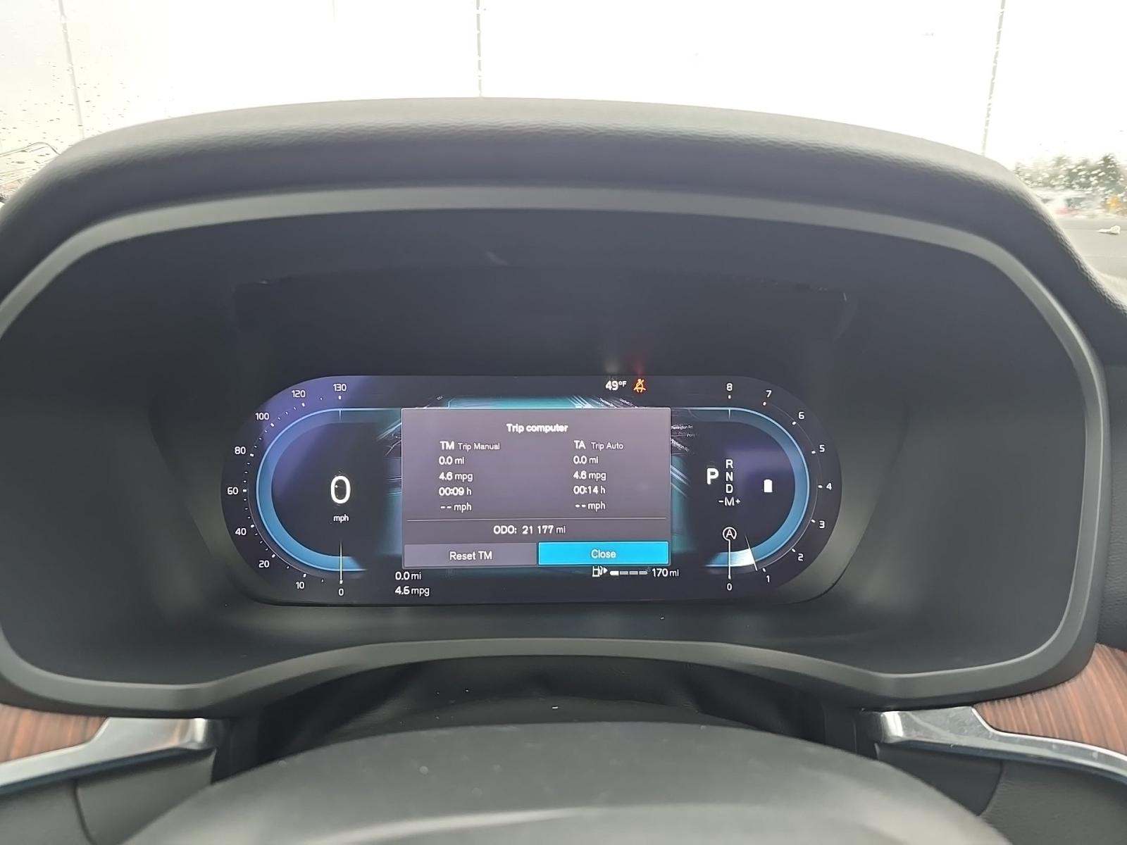 2024 Volvo S60 B5 Plus AWD