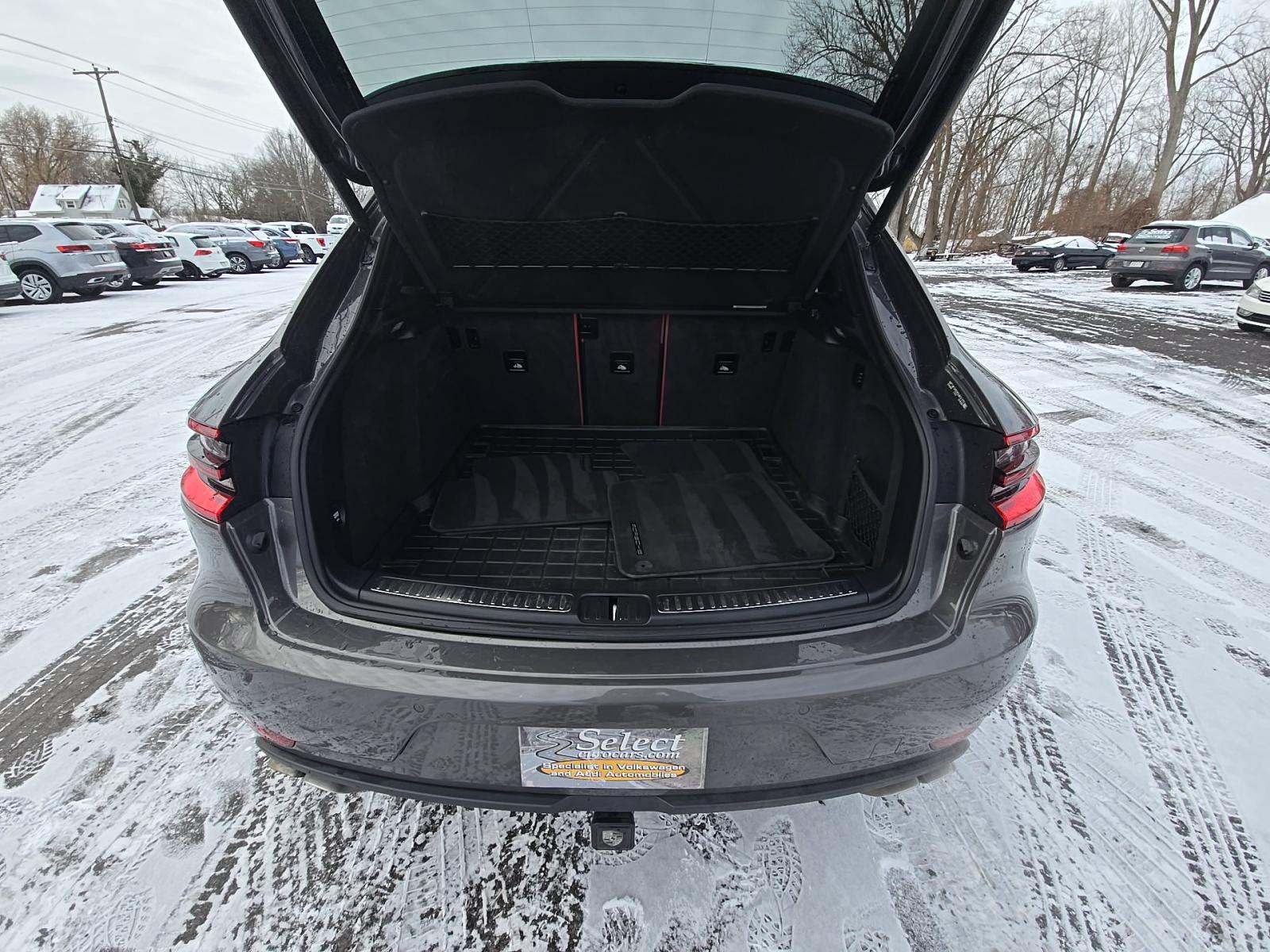 2016 Porsche Macan Turbo AWD
