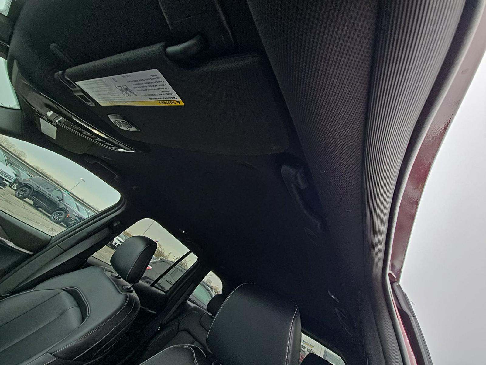 2025 Jeep Grand Cherokee Limited AWD