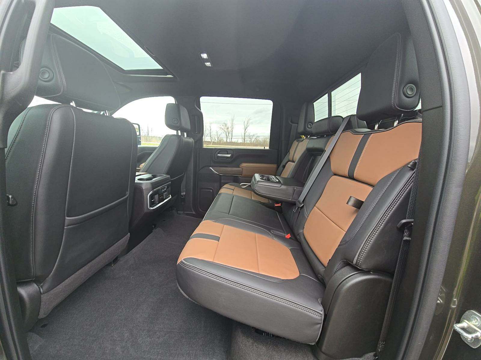 2022 Chevrolet Silverado 3500HD High Country AWD