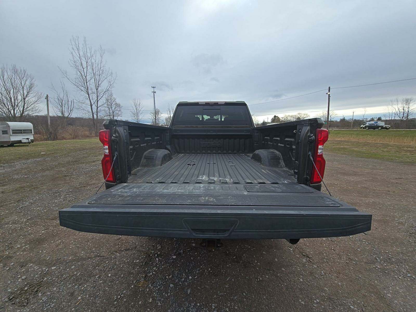 2022 Chevrolet Silverado 3500HD High Country AWD