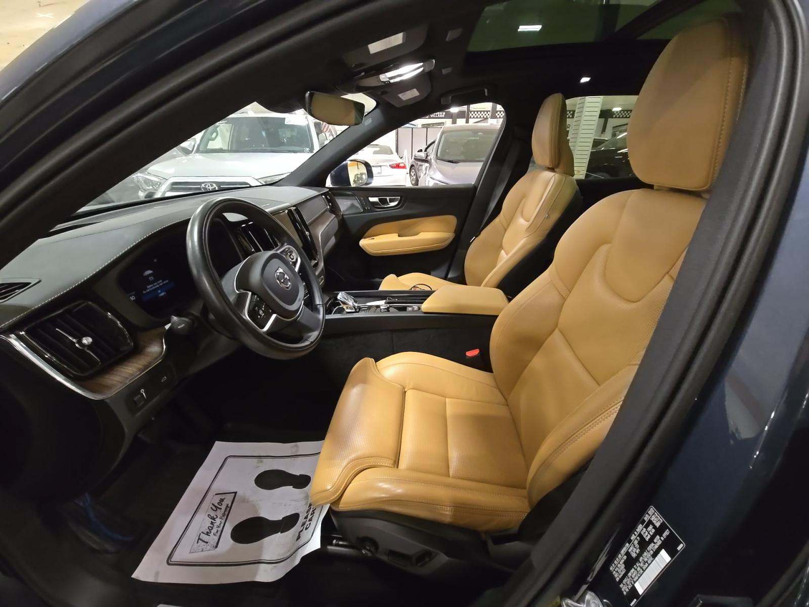 2022 Volvo XC60 B5 Inscription AWD