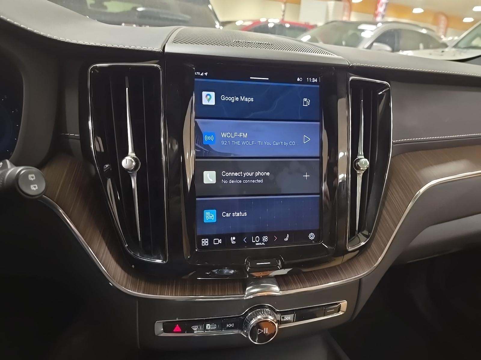 2022 Volvo XC60 B5 Inscription AWD