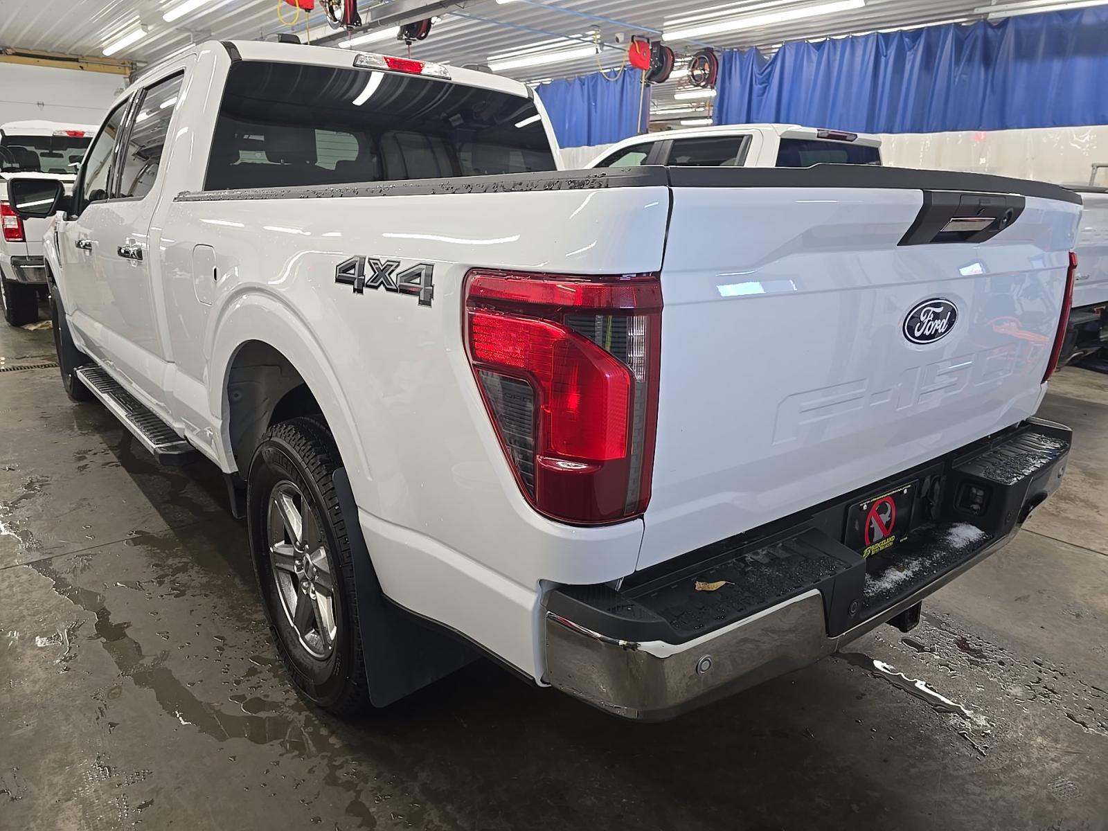 2024 Ford F-150 XLT AWD