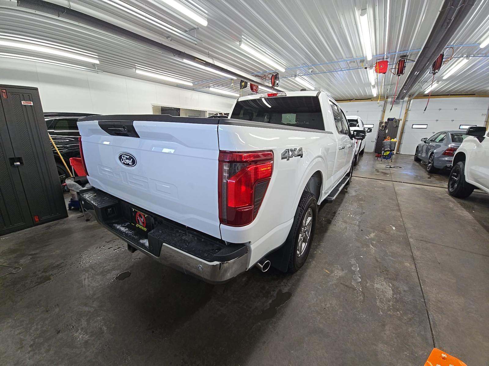 2024 Ford F-150 XLT AWD