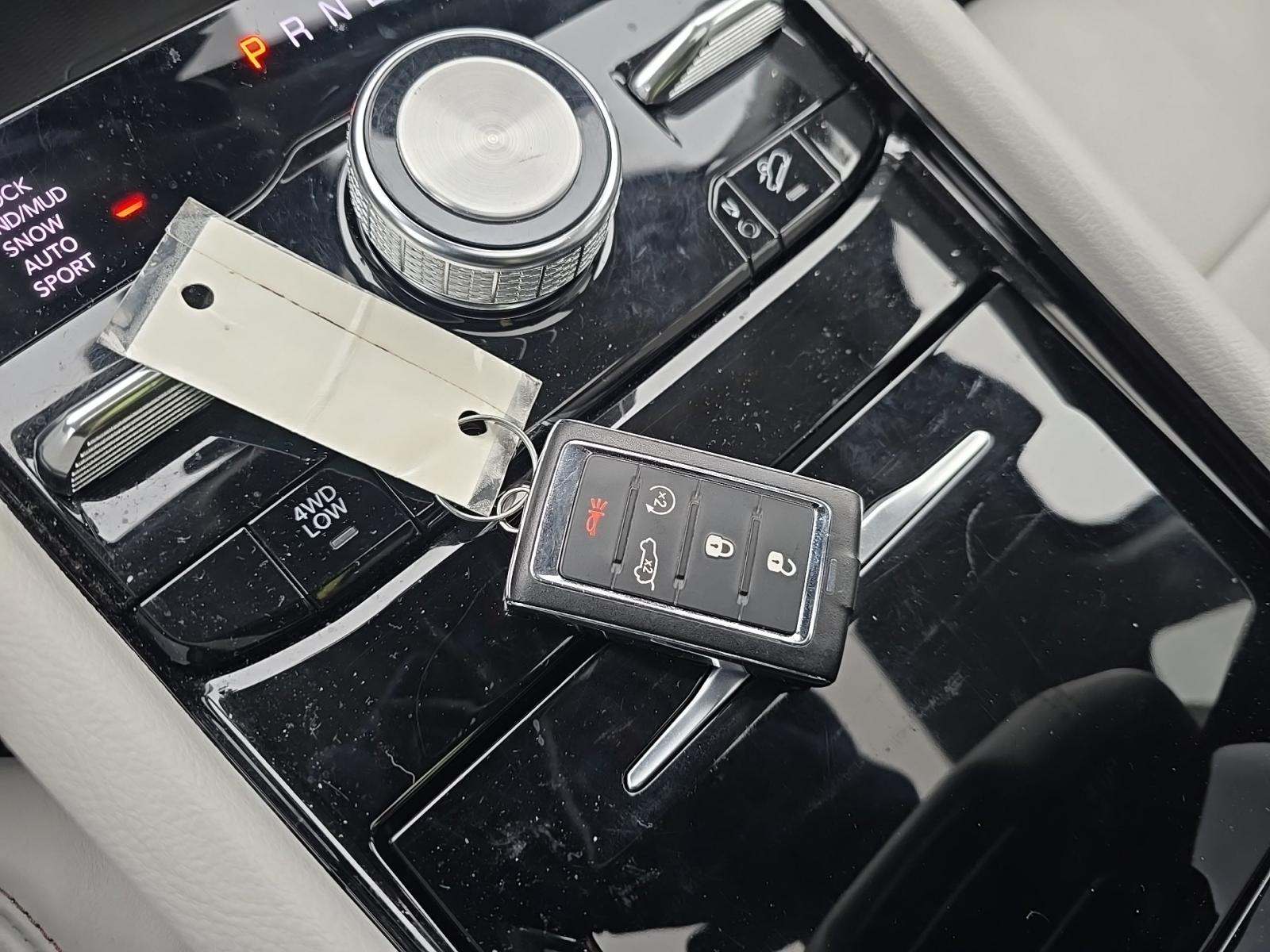 2022 Jeep Grand Cherokee Overland AWD