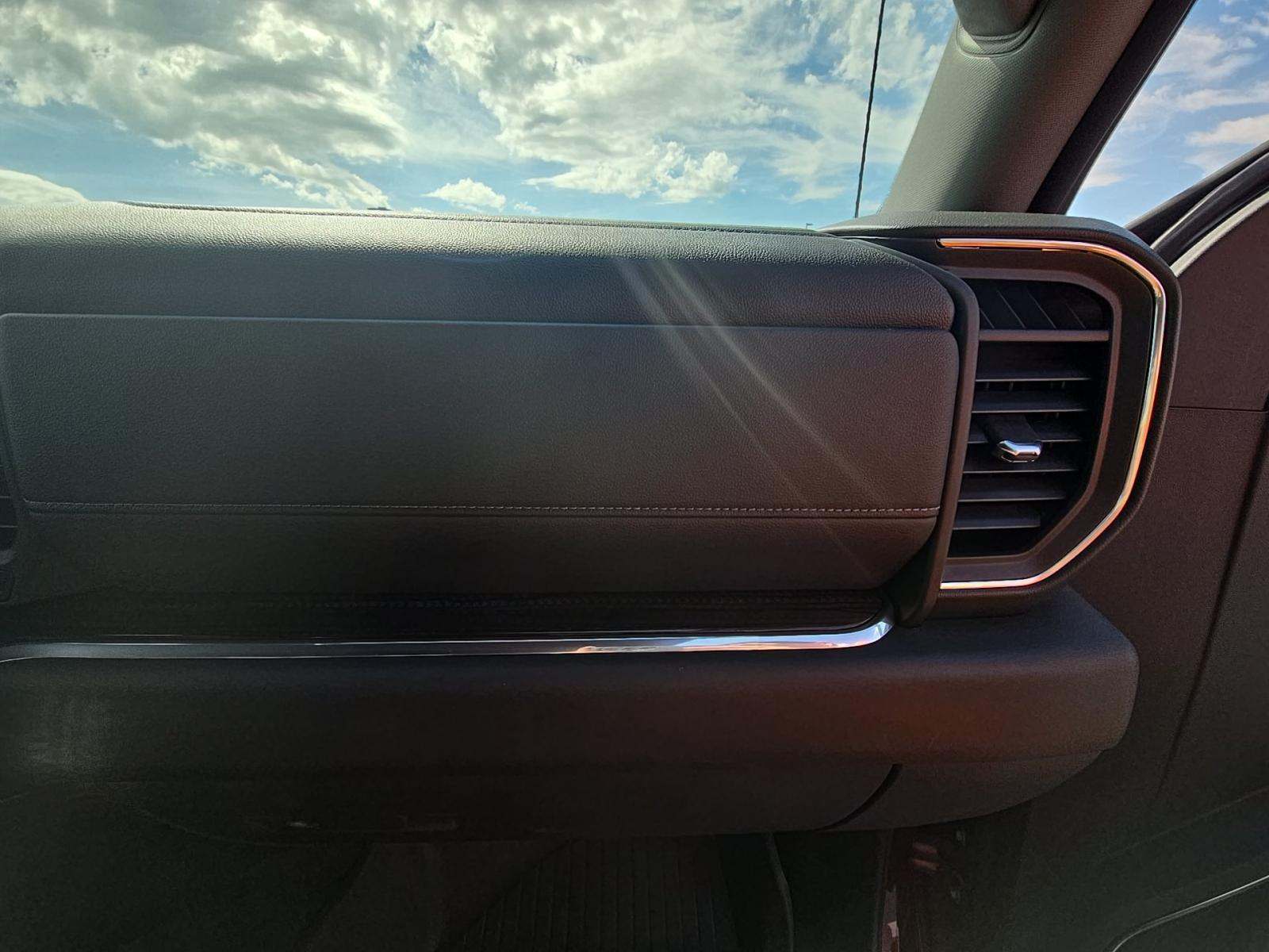 2024 Chevrolet Silverado 1500 RST AWD