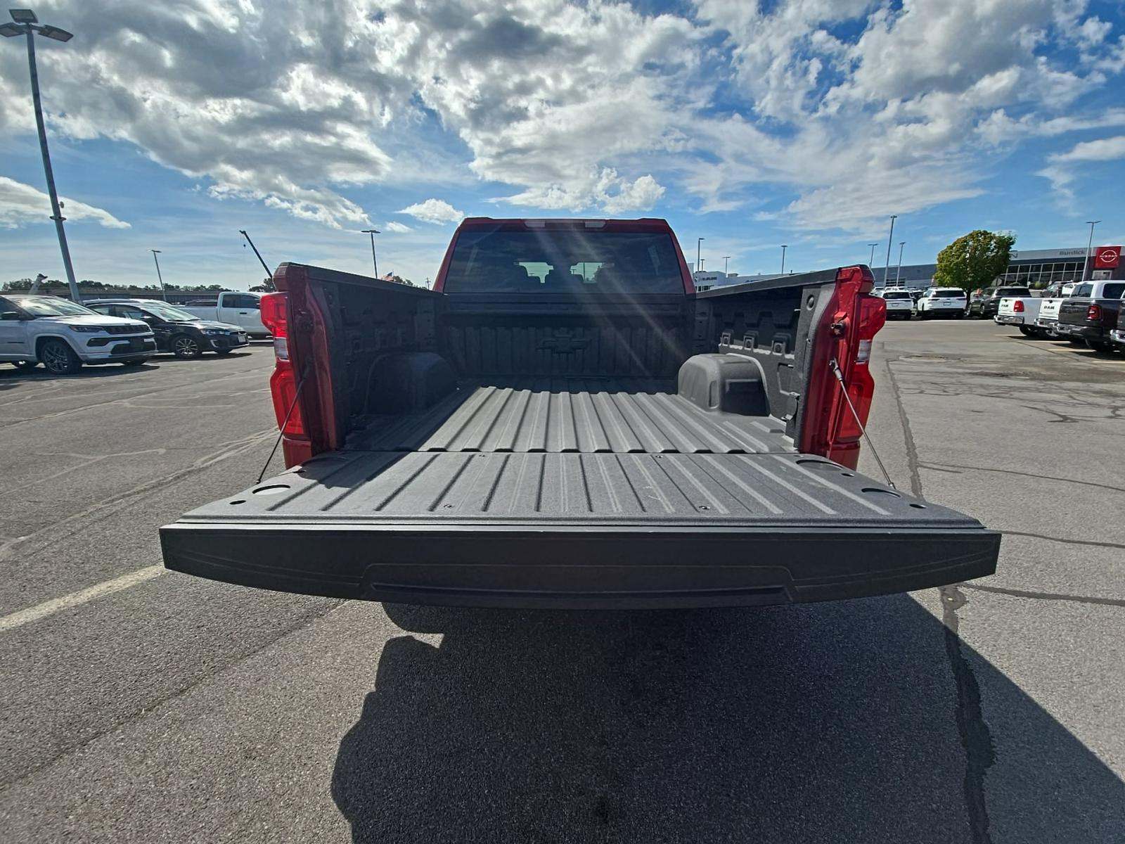 2024 Chevrolet Silverado 1500 RST AWD