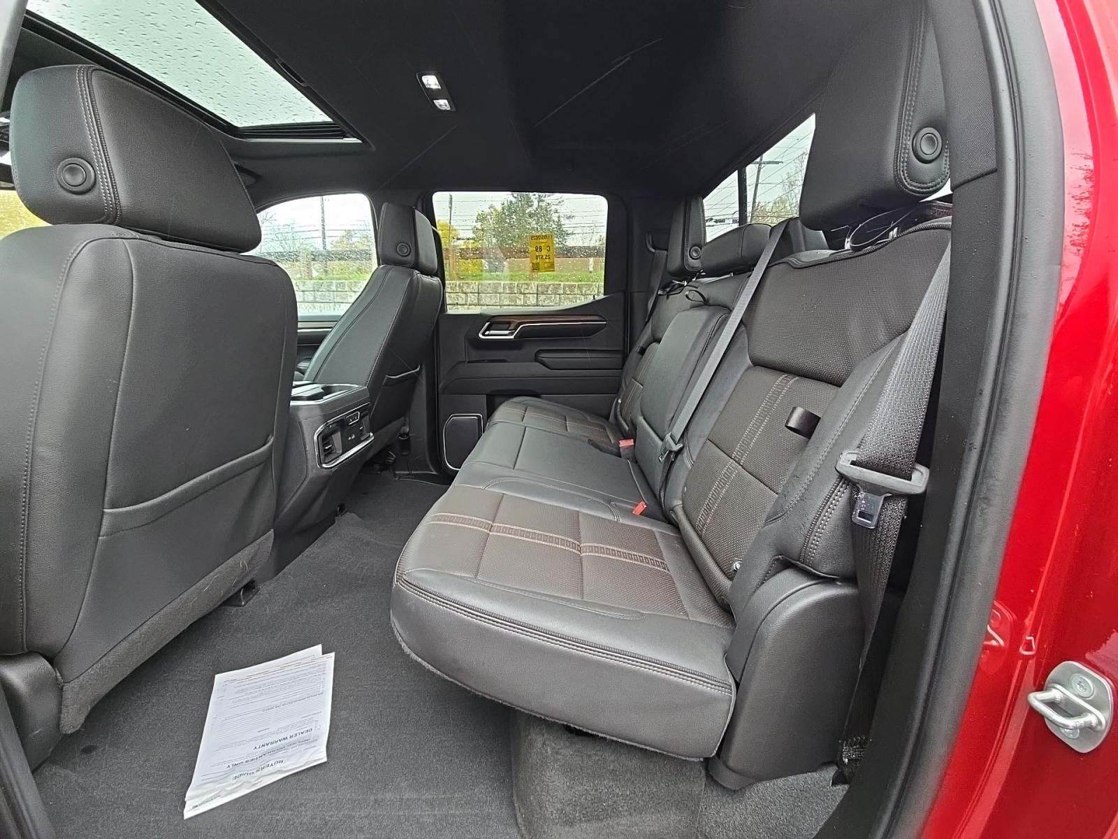 2023 Chevrolet Silverado 1500 High Country AWD