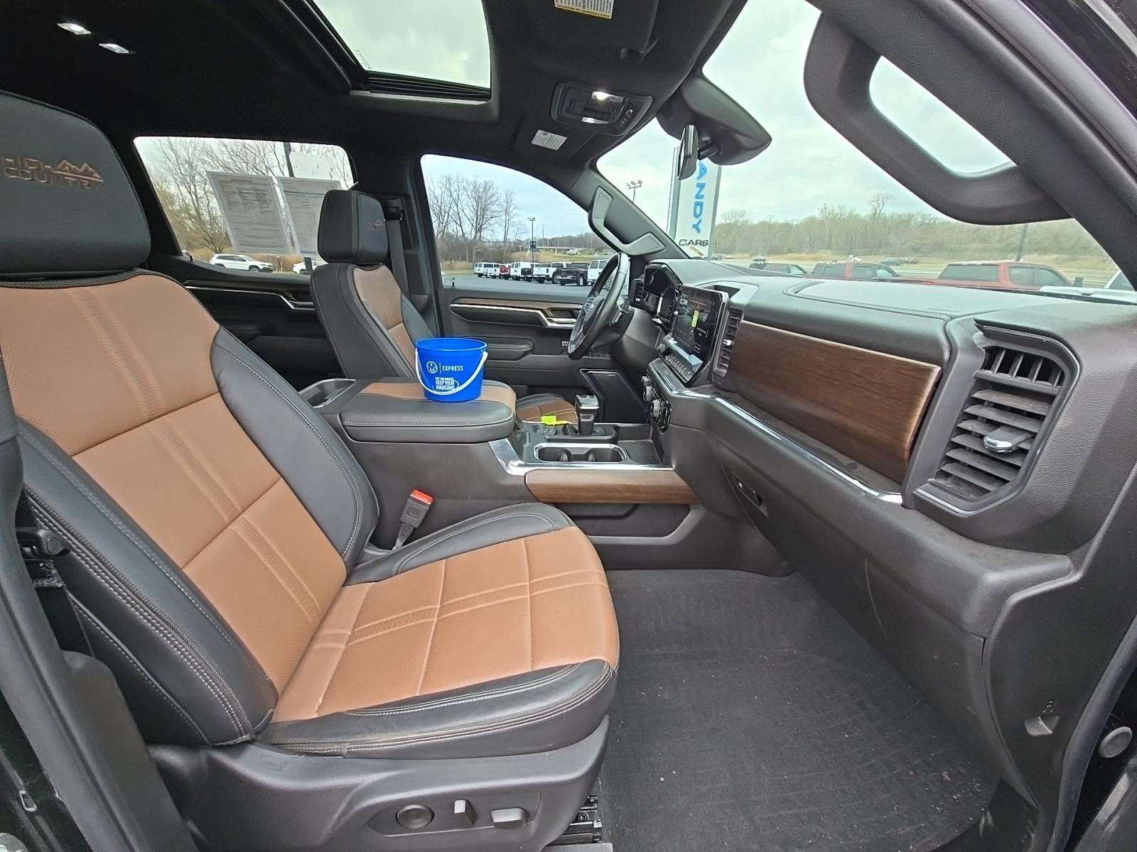 2024 Chevrolet Silverado 1500 High Country AWD