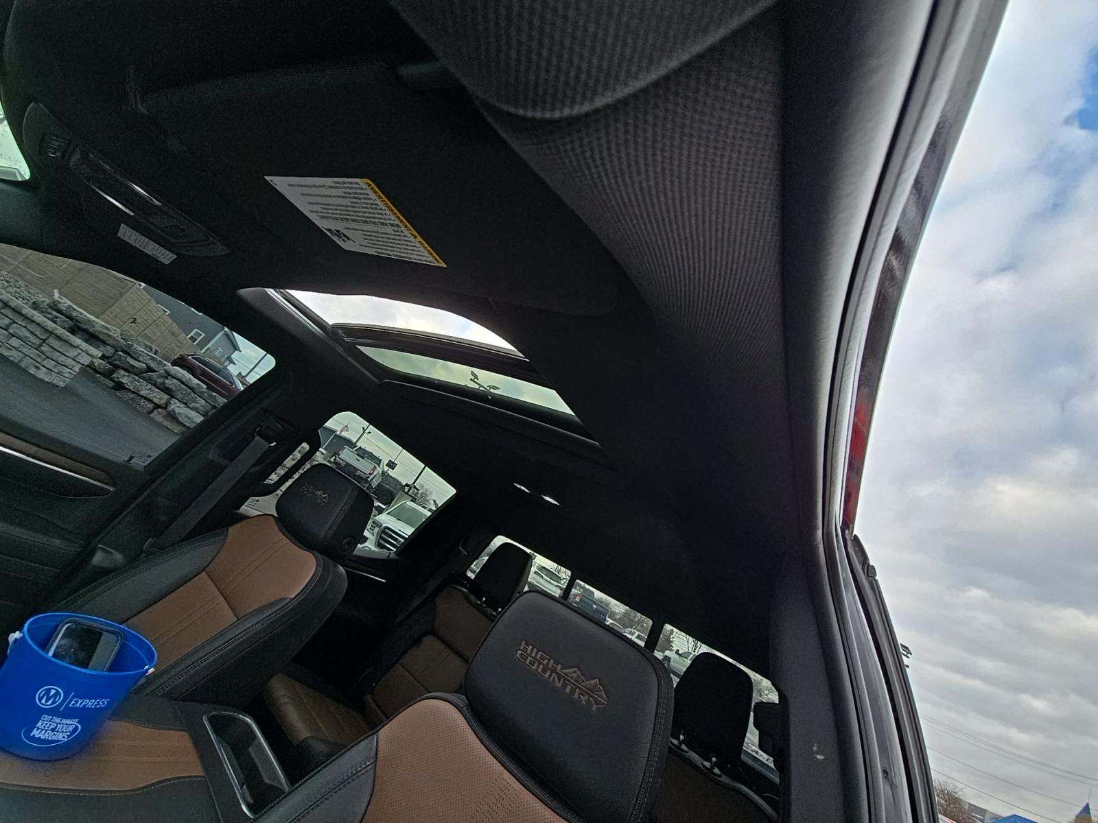 2024 Chevrolet Silverado 1500 High Country AWD