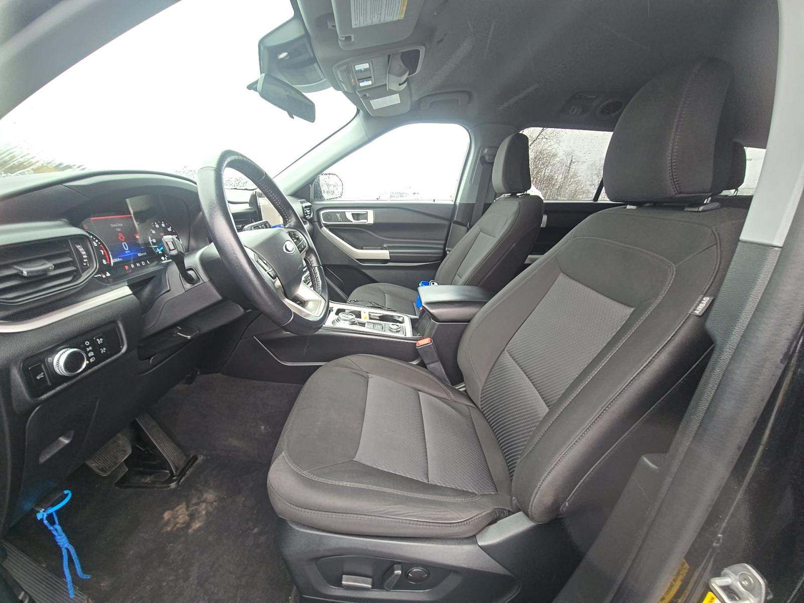 2023 Ford Explorer XLT AWD