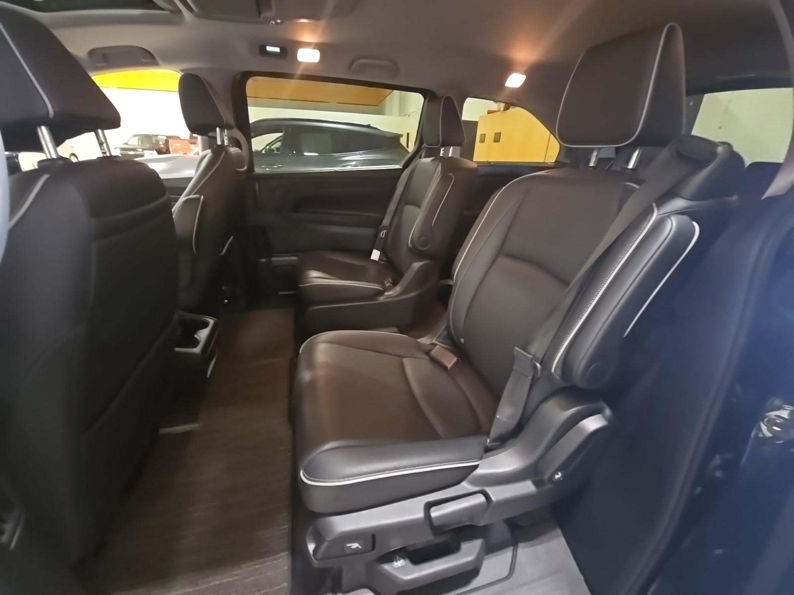2024 Honda Odyssey Elite FWD