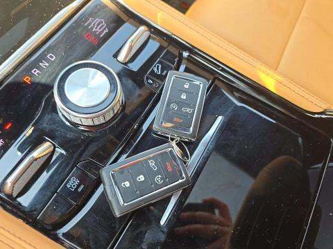 JEEP 4XE SUMMIT RESERVE - 8