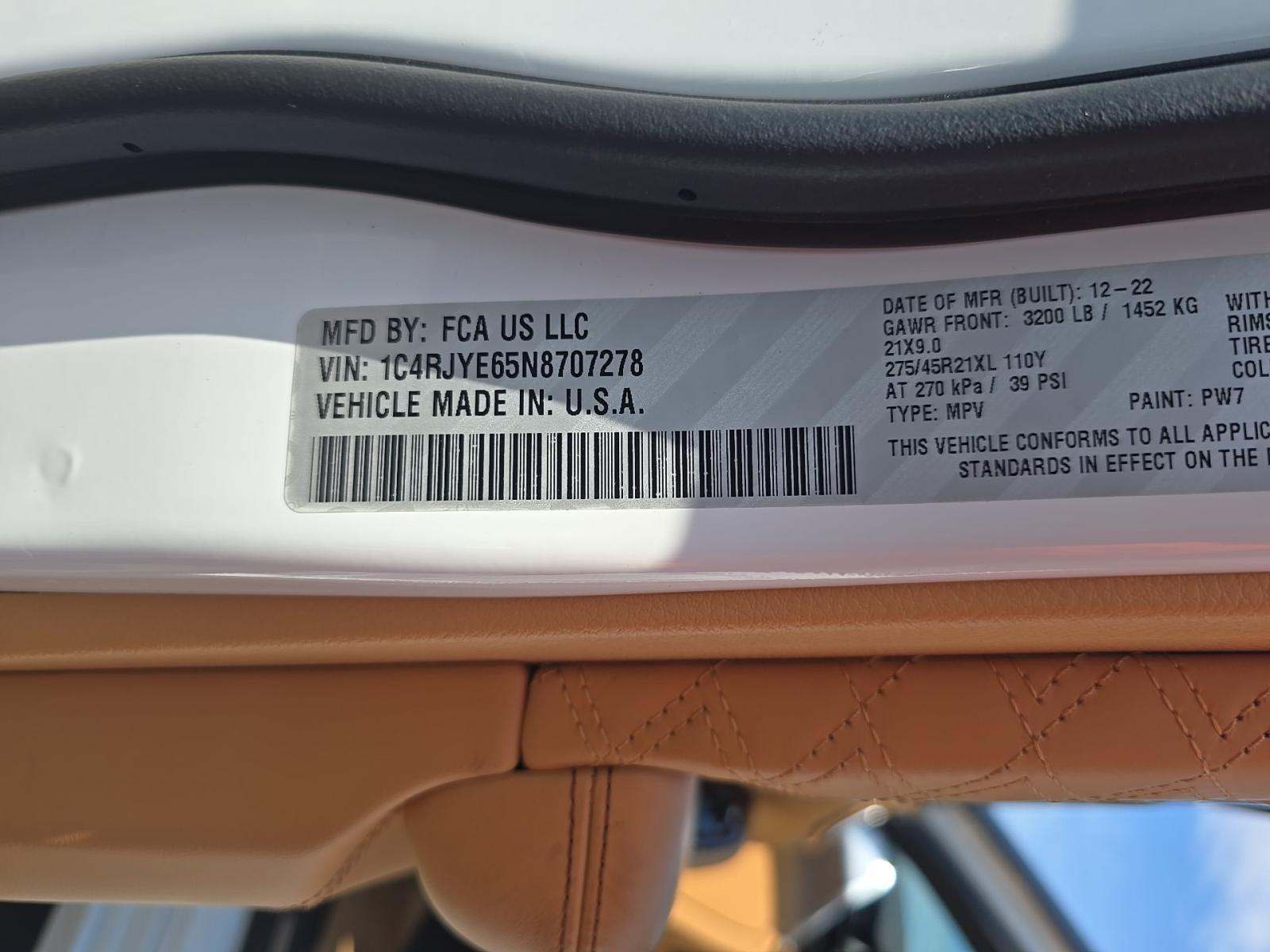 JEEP 4XE SUMMIT RESERVE - 5