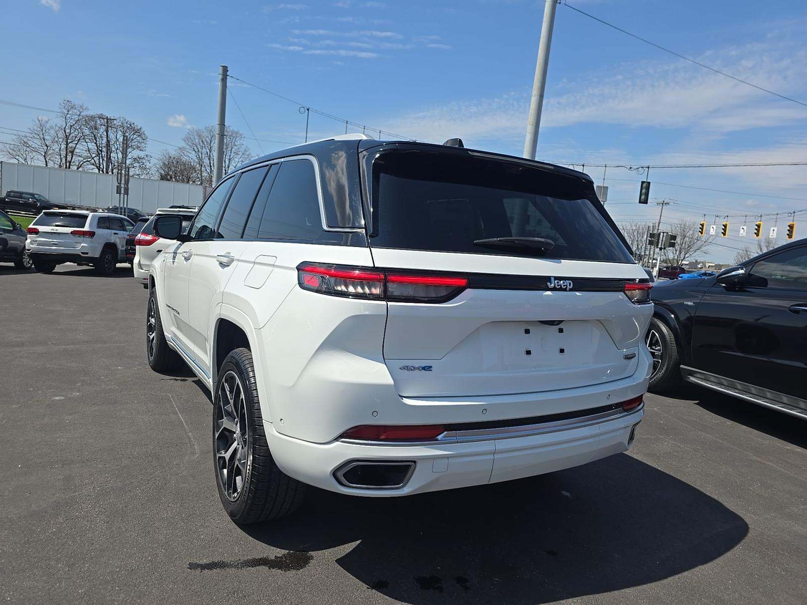 JEEP 4XE SUMMIT RESERVE - 2