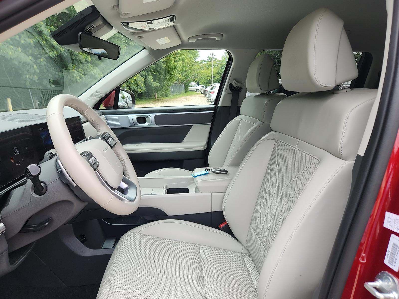 2025 Hyundai Santa Fe SEL FWD