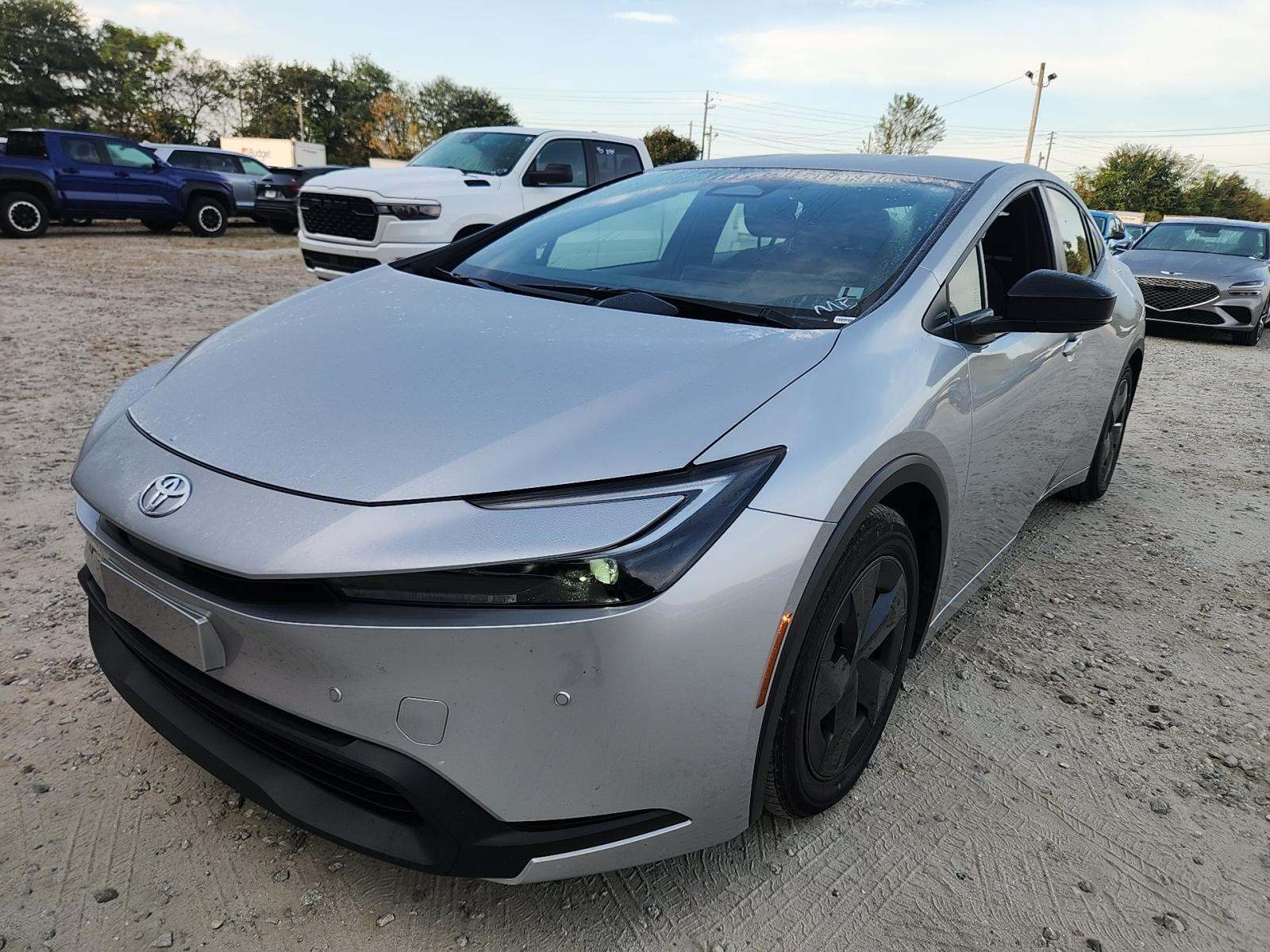 2025 Toyota Prius LE FWD