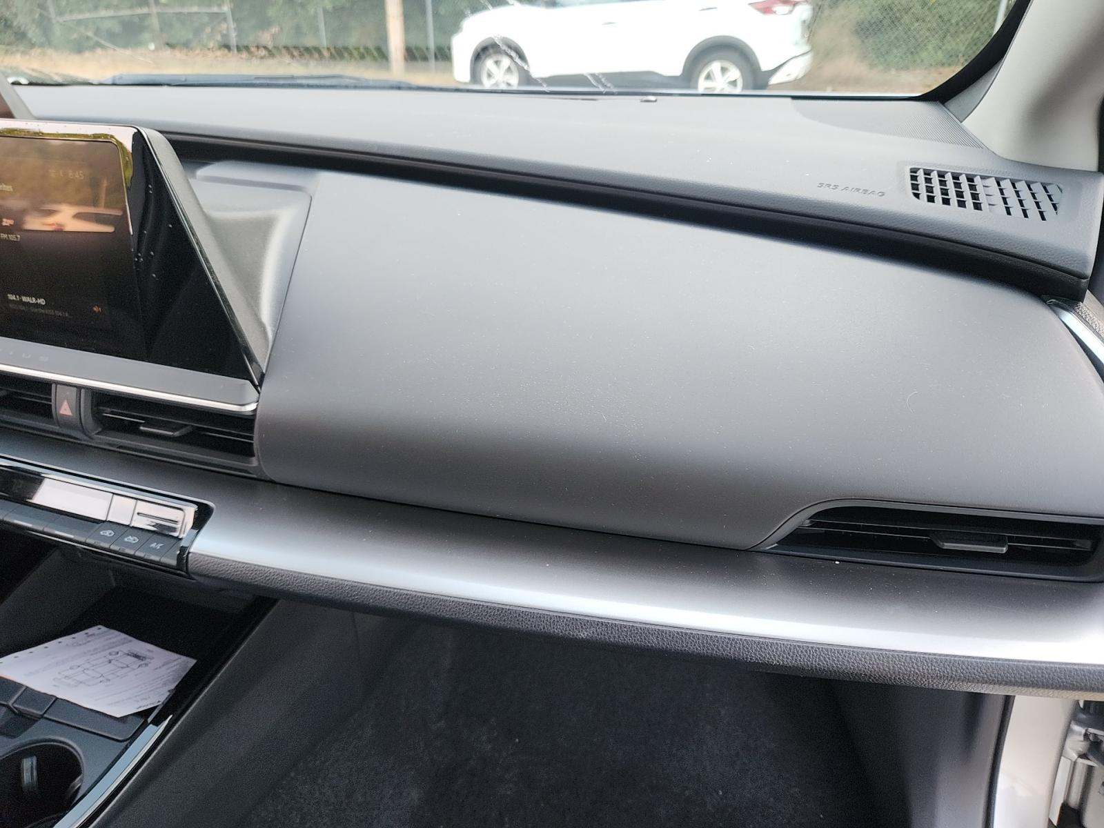 2025 Toyota Prius LE FWD