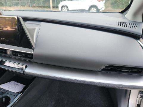 2025 Toyota Prius LE FWD