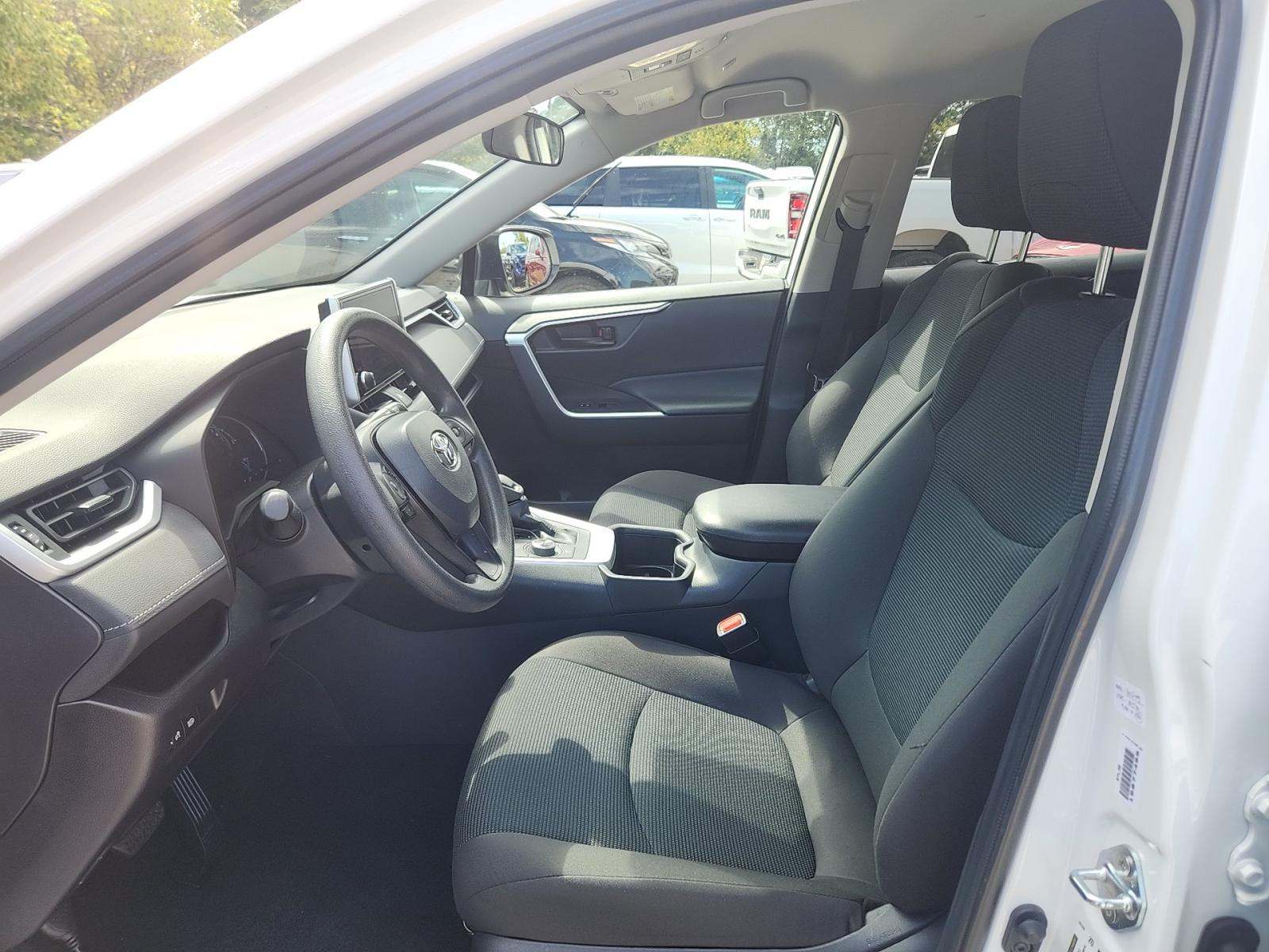 2025 Toyota RAV4 Hybrid LE AWD