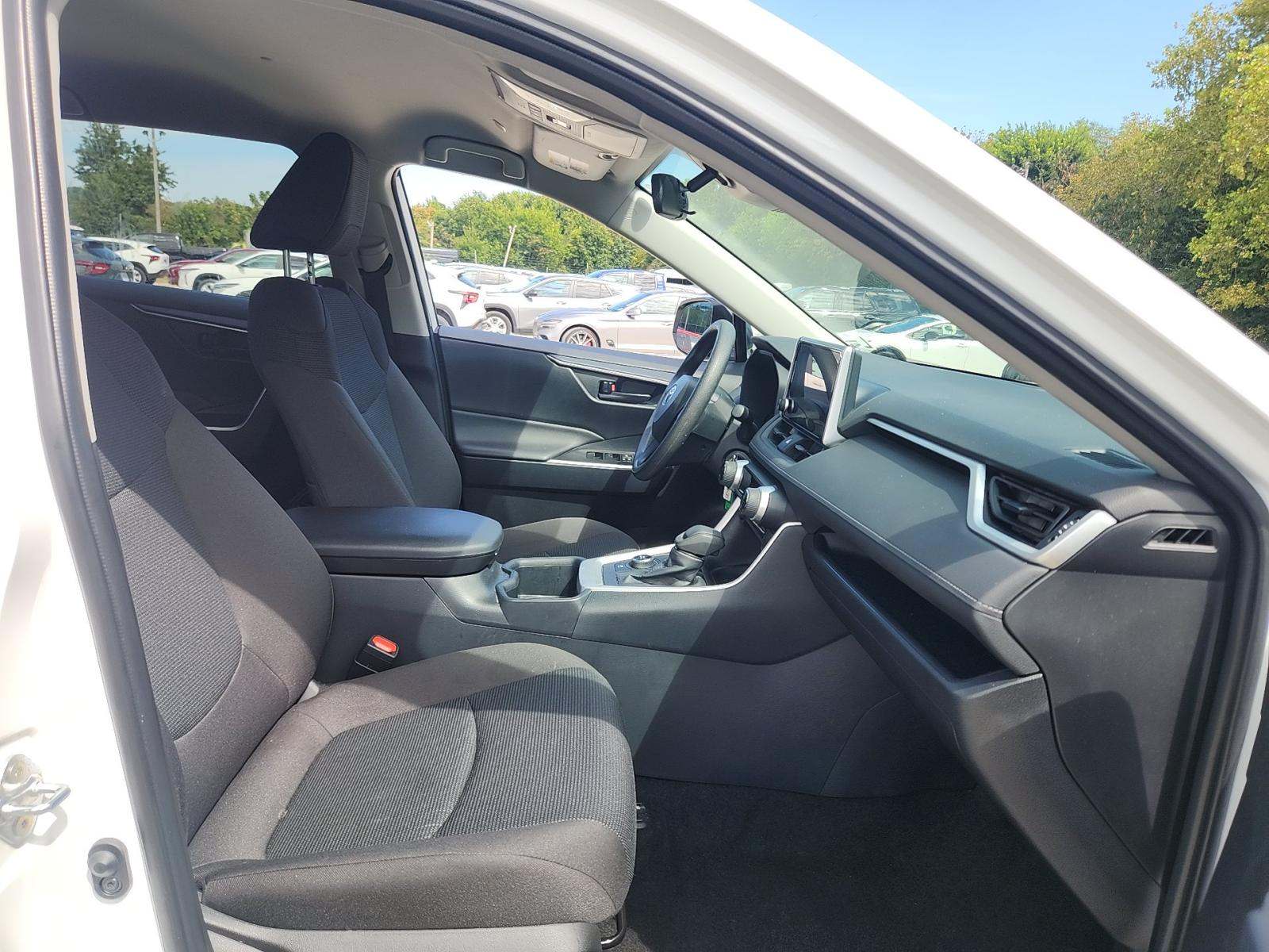 2025 Toyota RAV4 Hybrid LE AWD