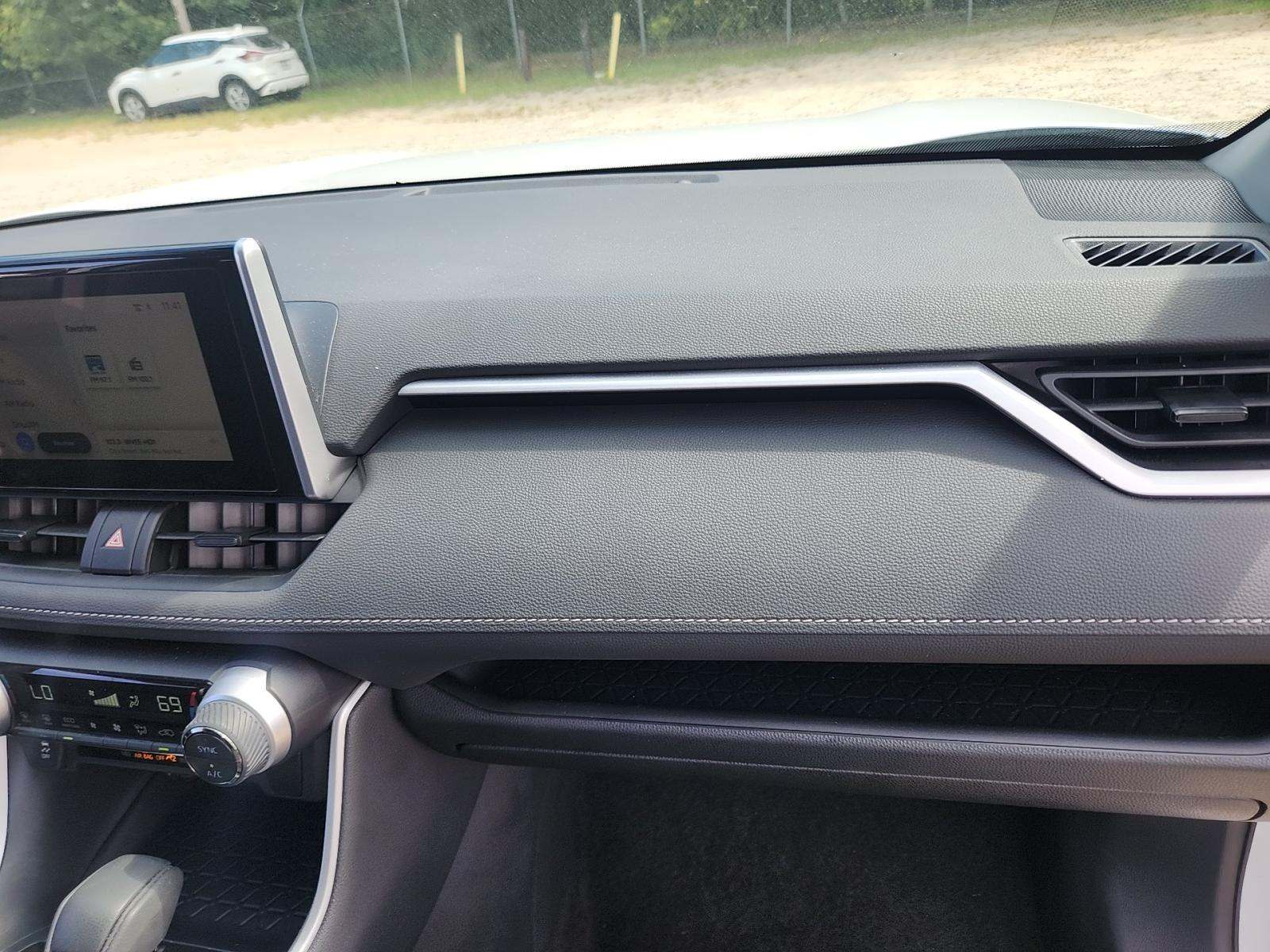 2025 Toyota RAV4 Hybrid LE AWD