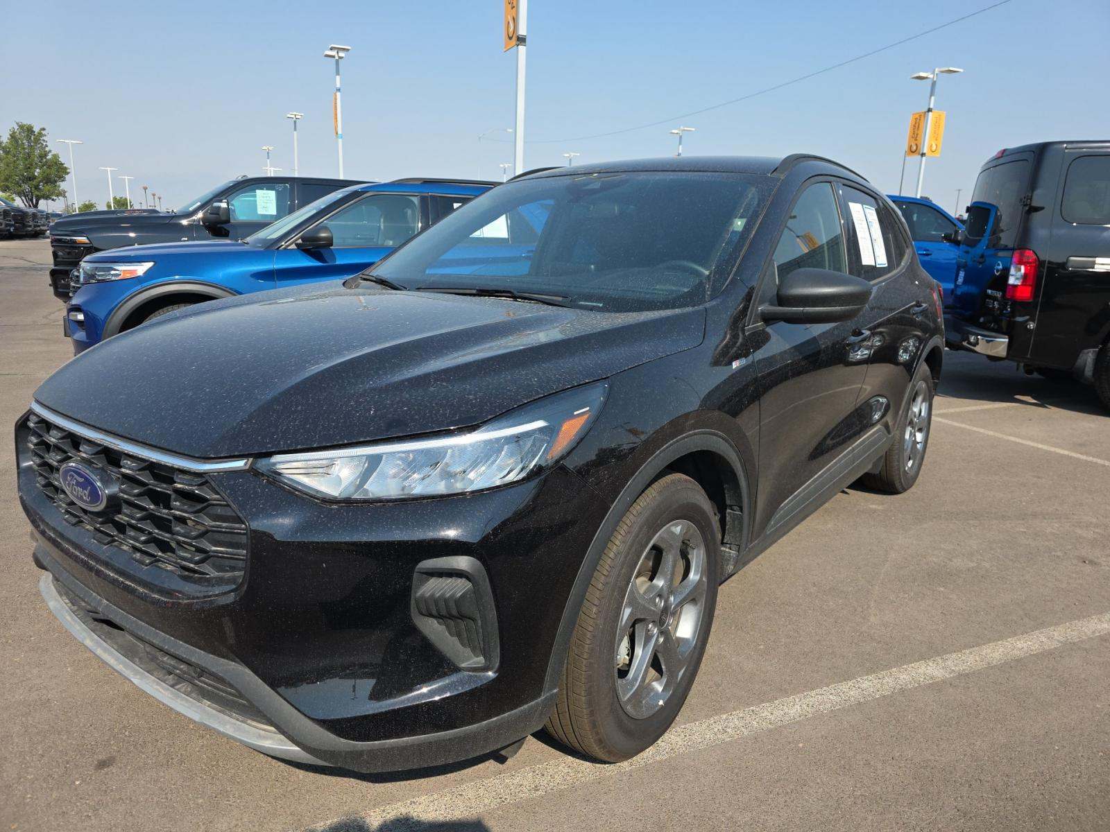 2025 Ford Escape ST-Line FWD