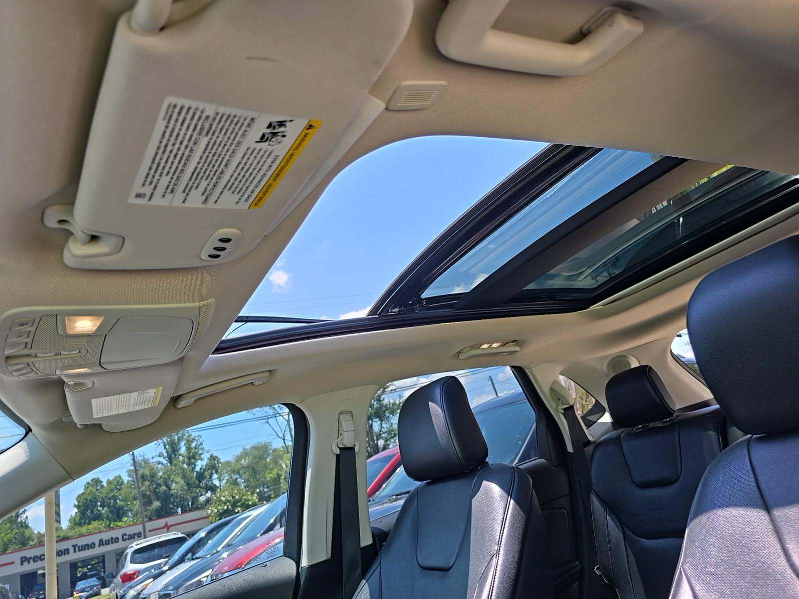 2020 Ford Edge Titanium AWD