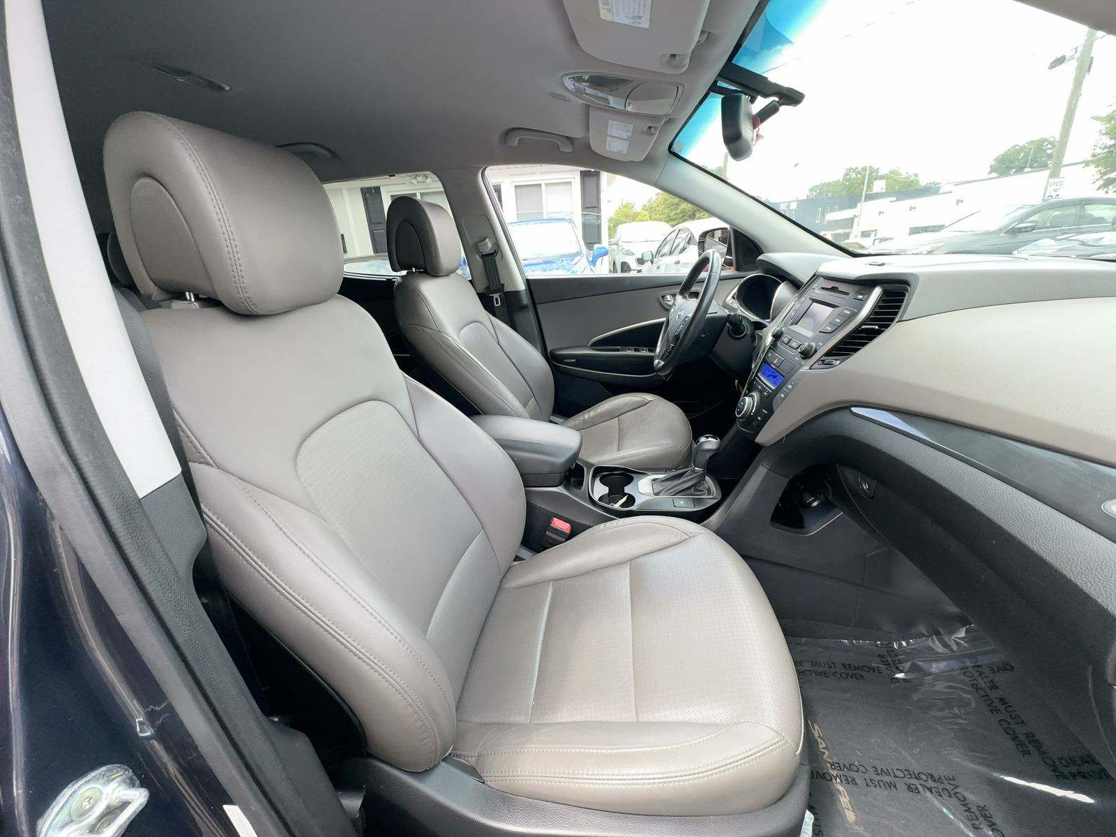 2016 Hyundai Santa Fe Sport Base FWD