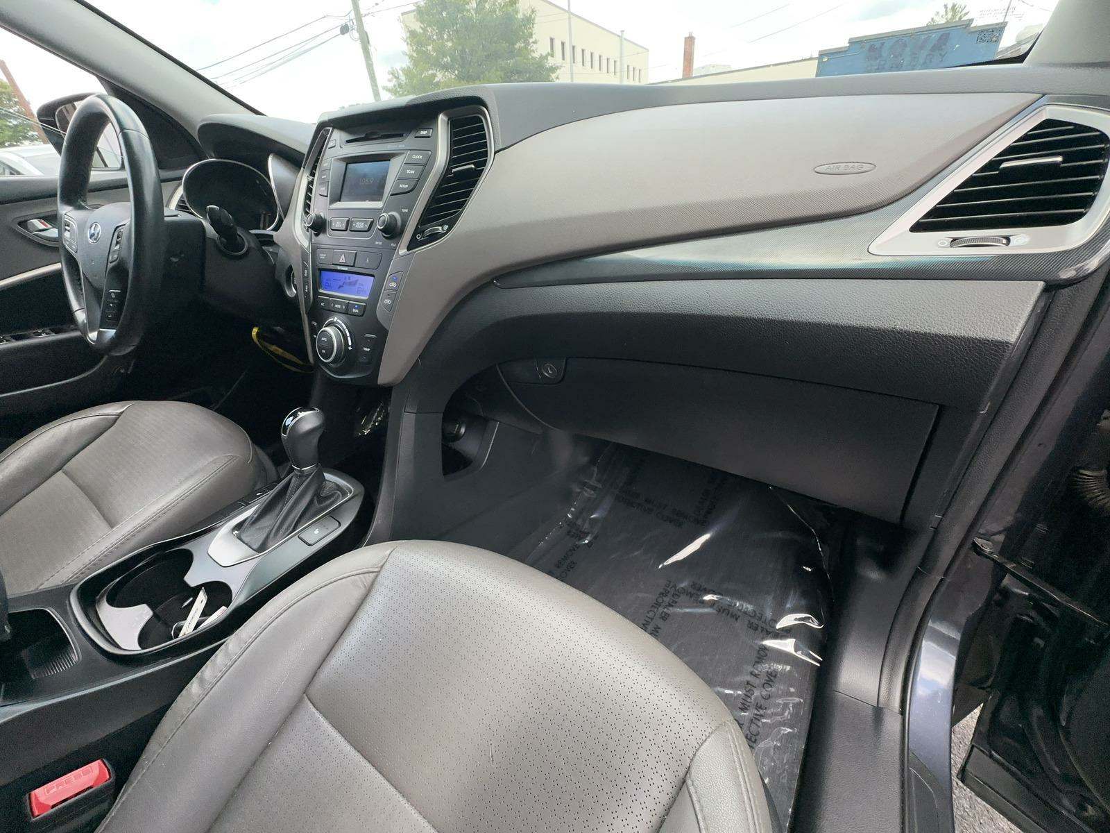 2016 Hyundai Santa Fe Sport Base FWD