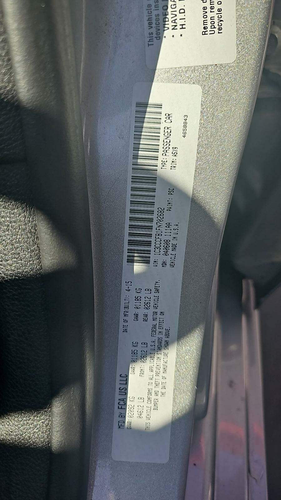 2015 Chrysler 200 LX FWD