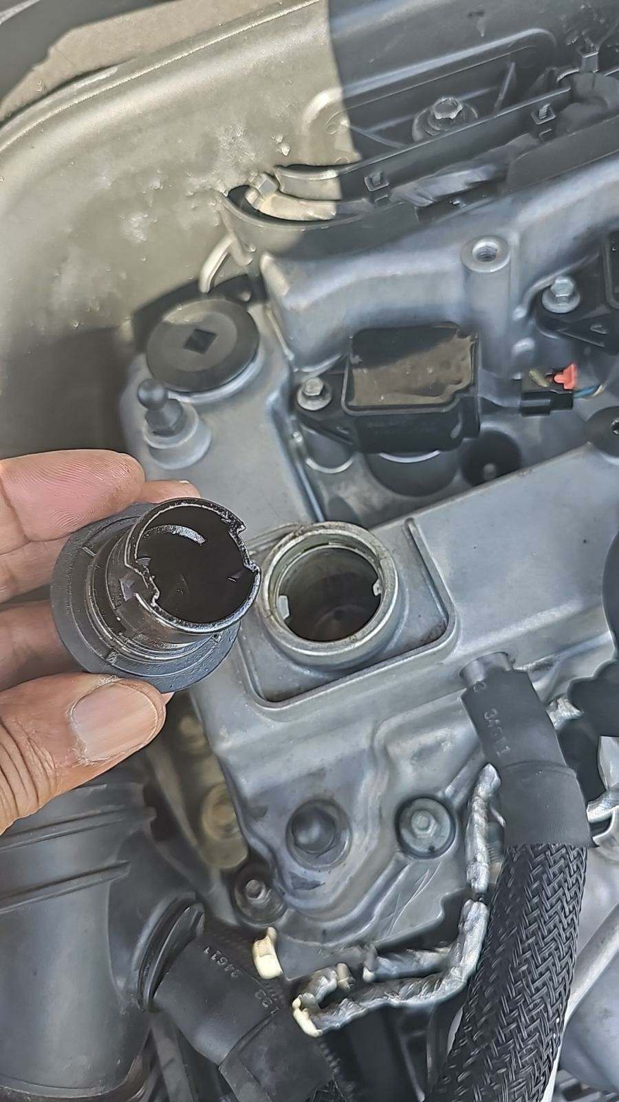 2015 Chrysler 200 LX FWD