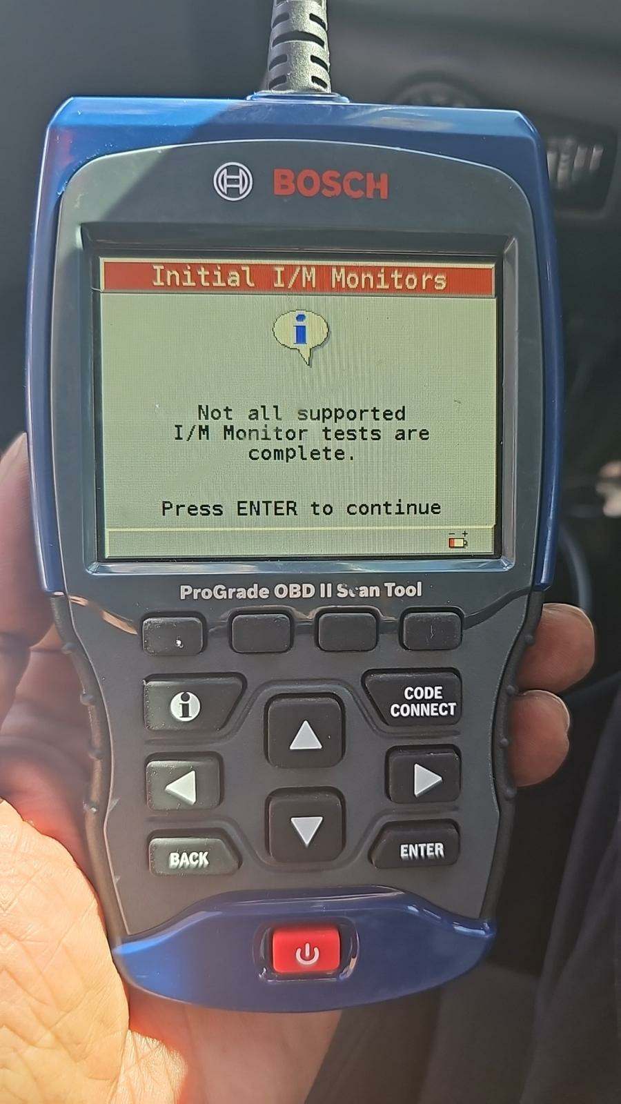 2015 Chrysler 200 LX FWD