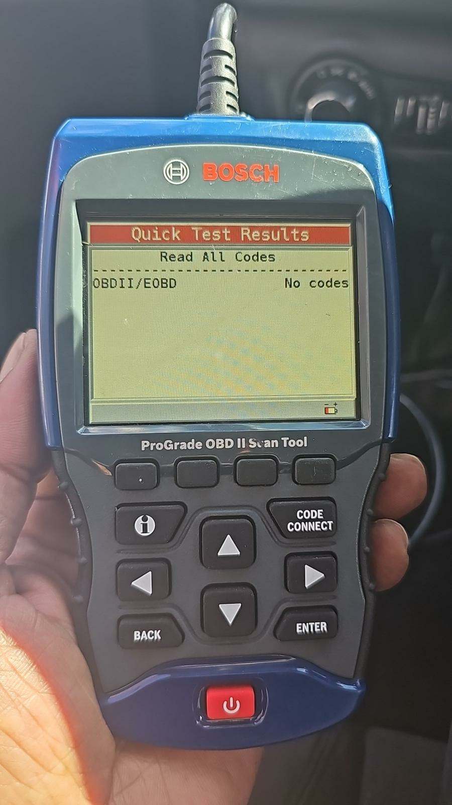 2015 Chrysler 200 LX FWD