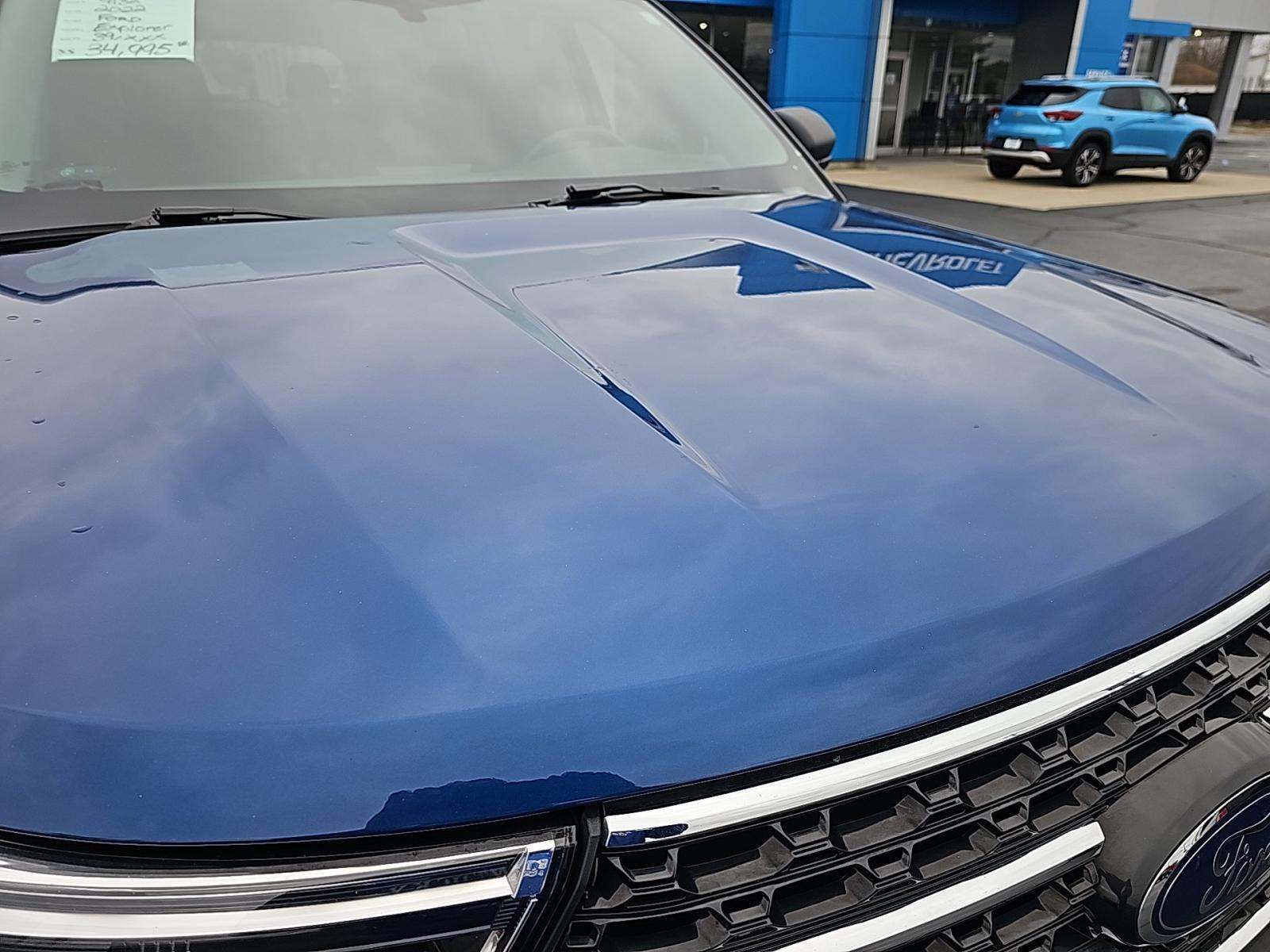 2022 Ford Explorer XLT AWD