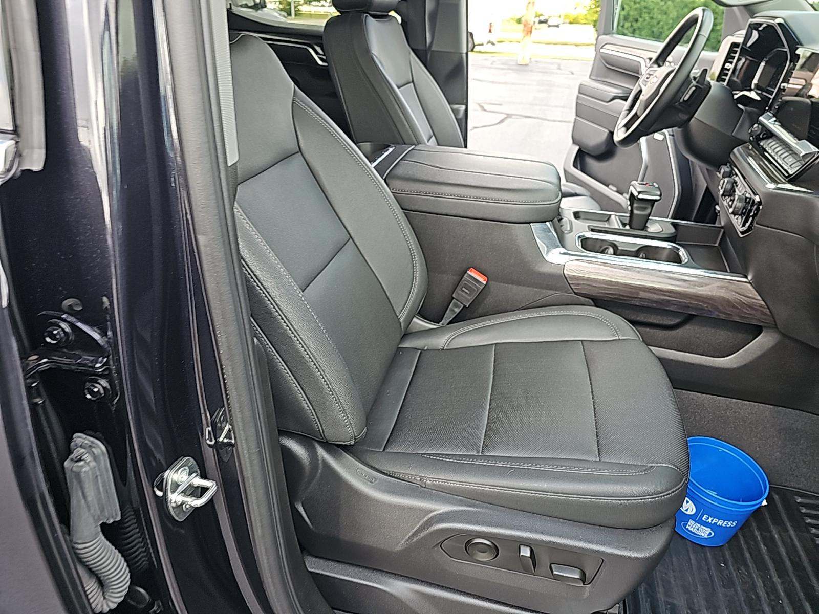 2023 Chevrolet Silverado 1500 LTZ AWD