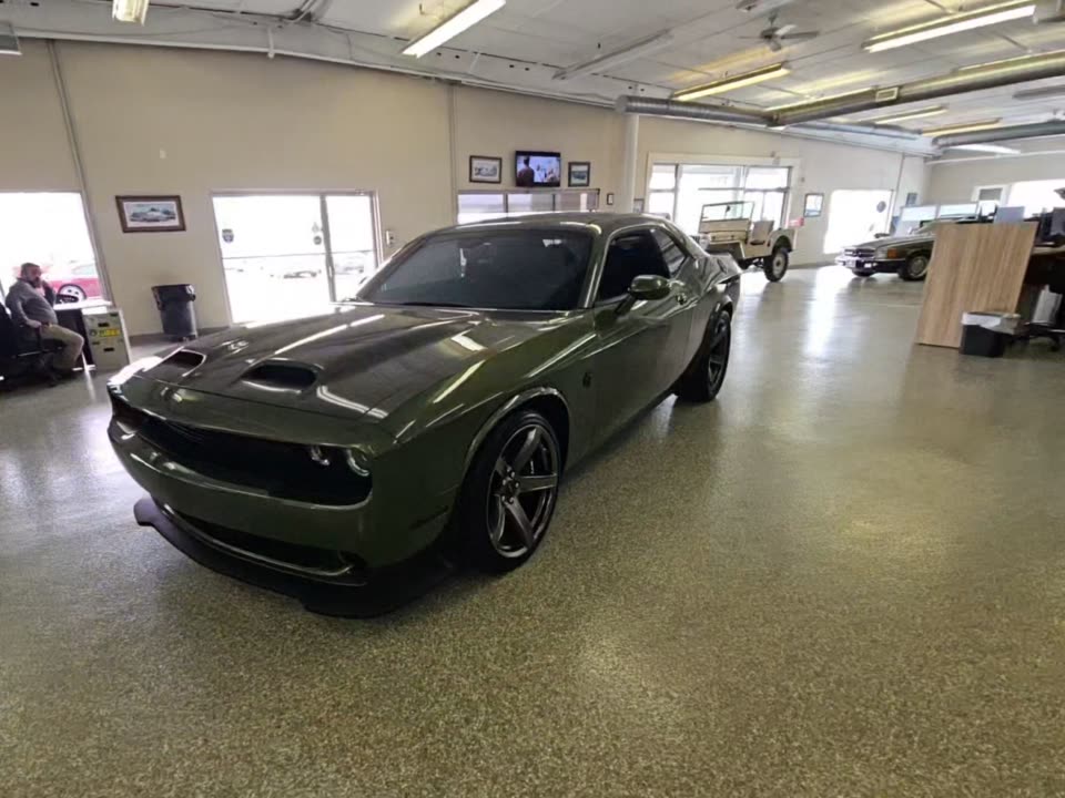 2022 Dodge Challenger SRT Hellcat RWD