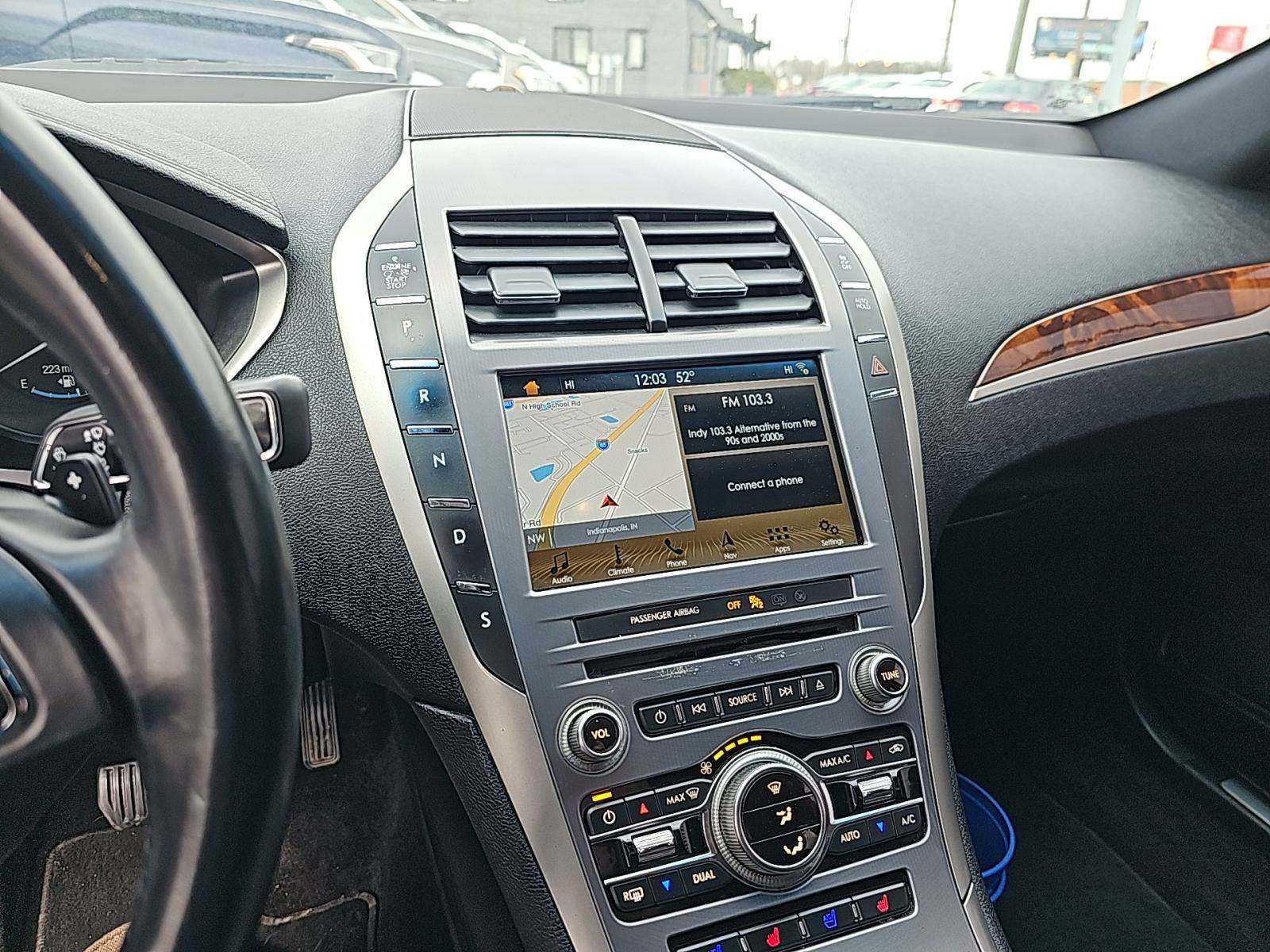 2017 Lincoln MKZ Reserve FWD