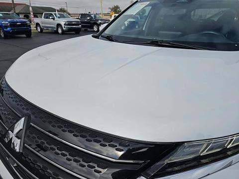 2024 Mitsubishi Outlander ES AWD