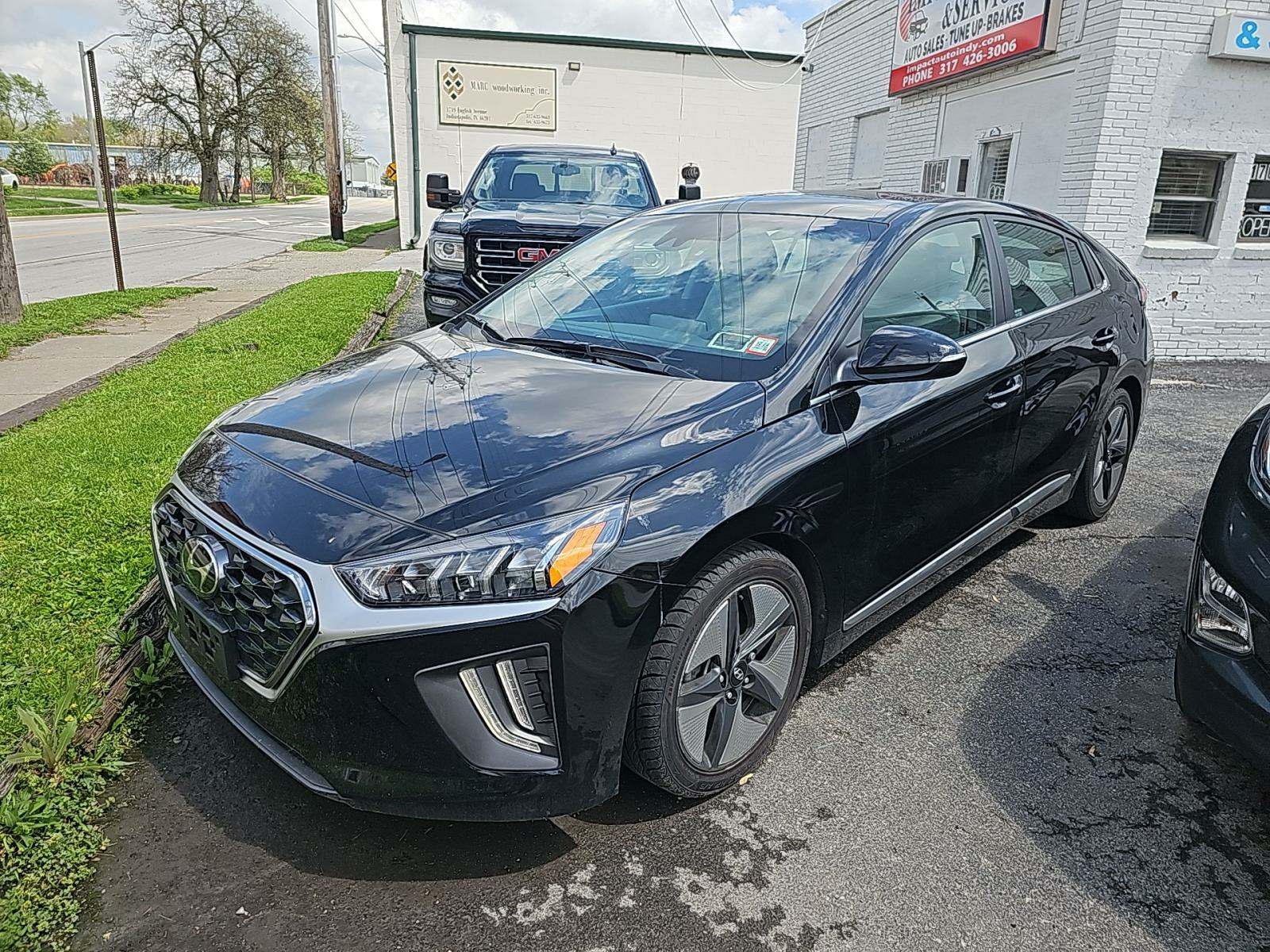 2022 Hyundai Ioniq Hybrid SEL FWD