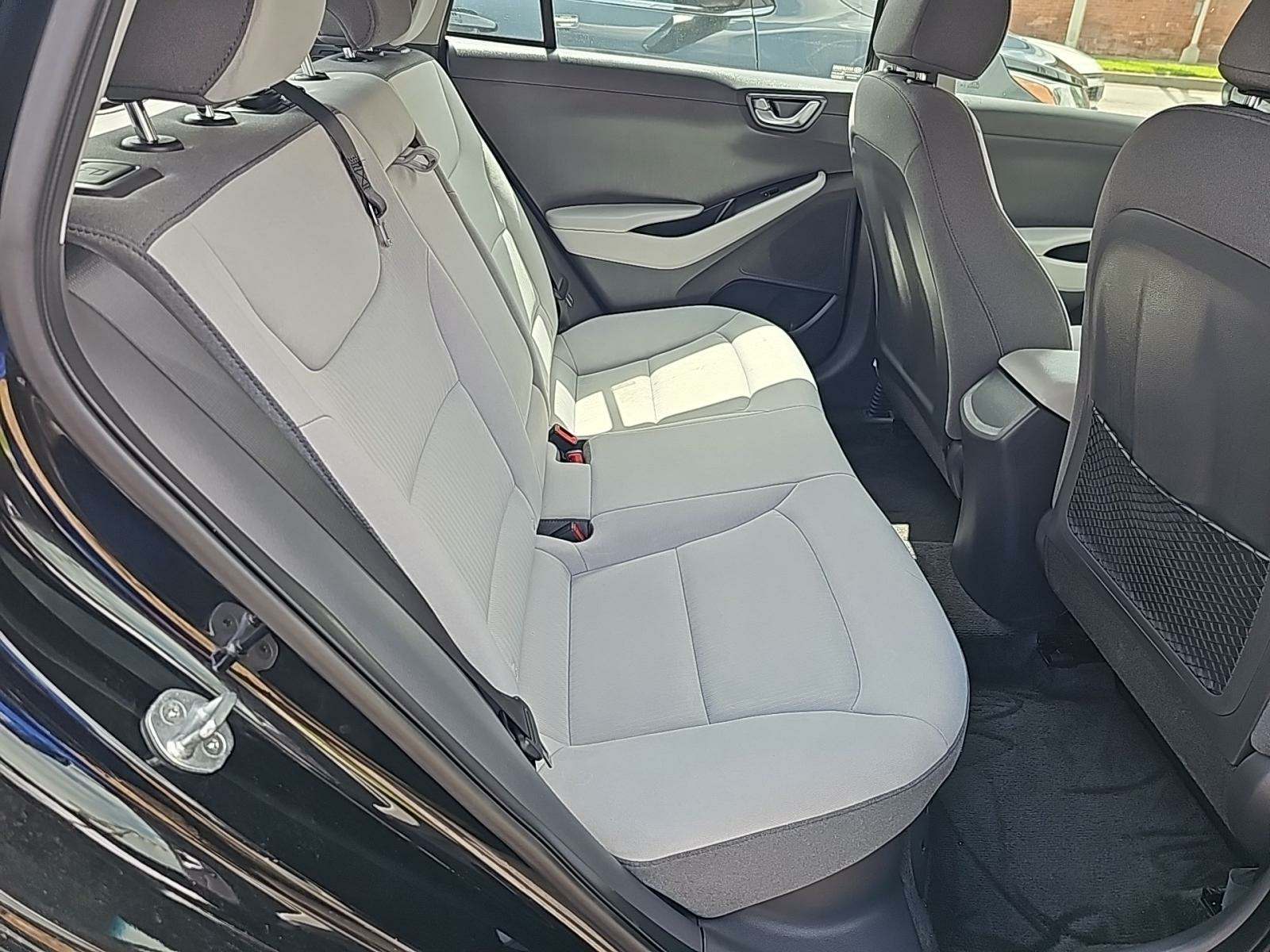 2022 Hyundai Ioniq Hybrid SEL FWD