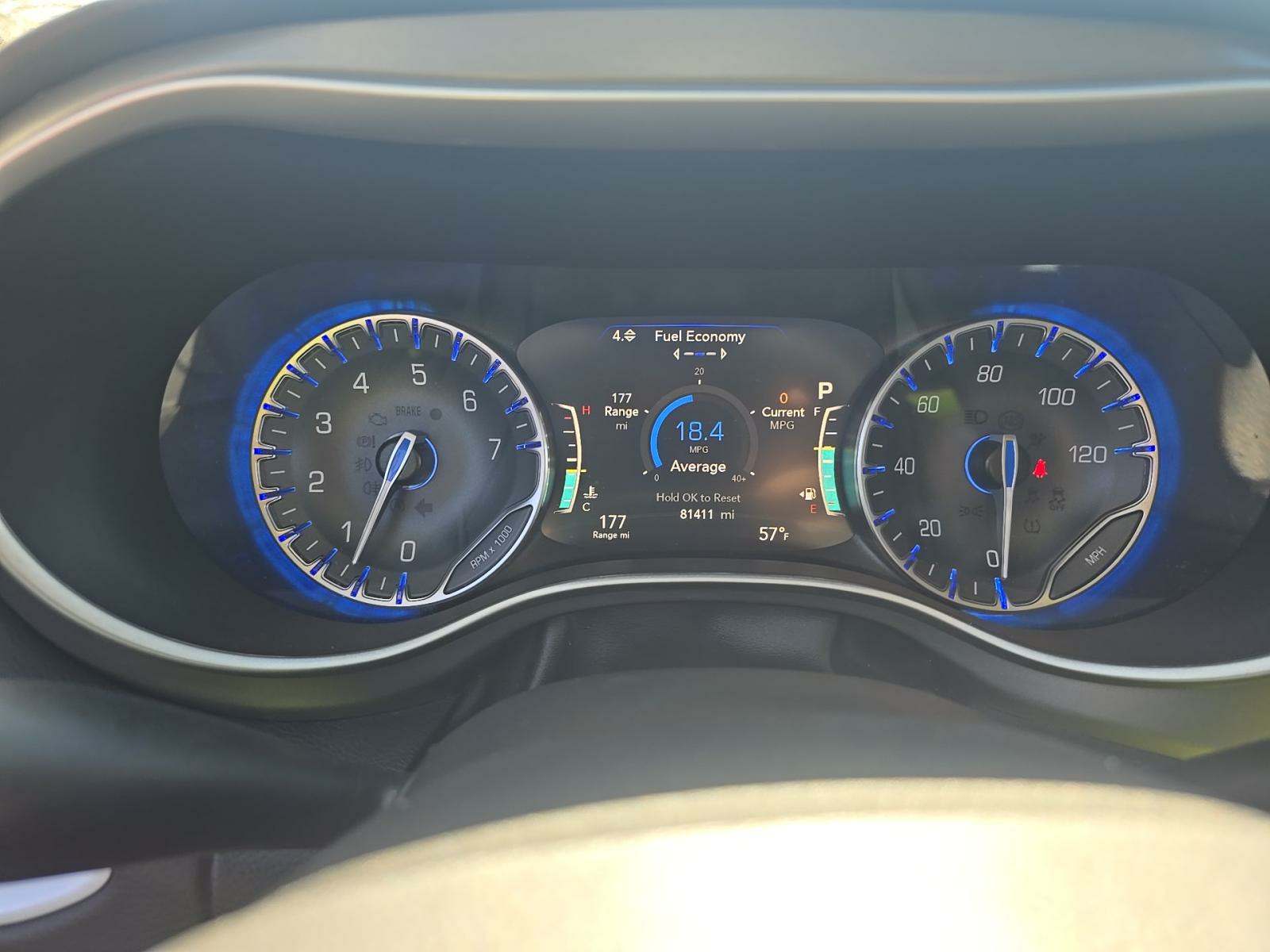 2022 Chrysler Pacifica Touring L FWD