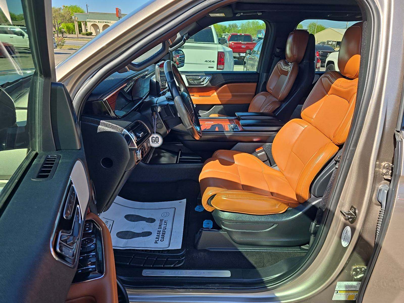 2020 Lincoln Navigator Reserve RWD