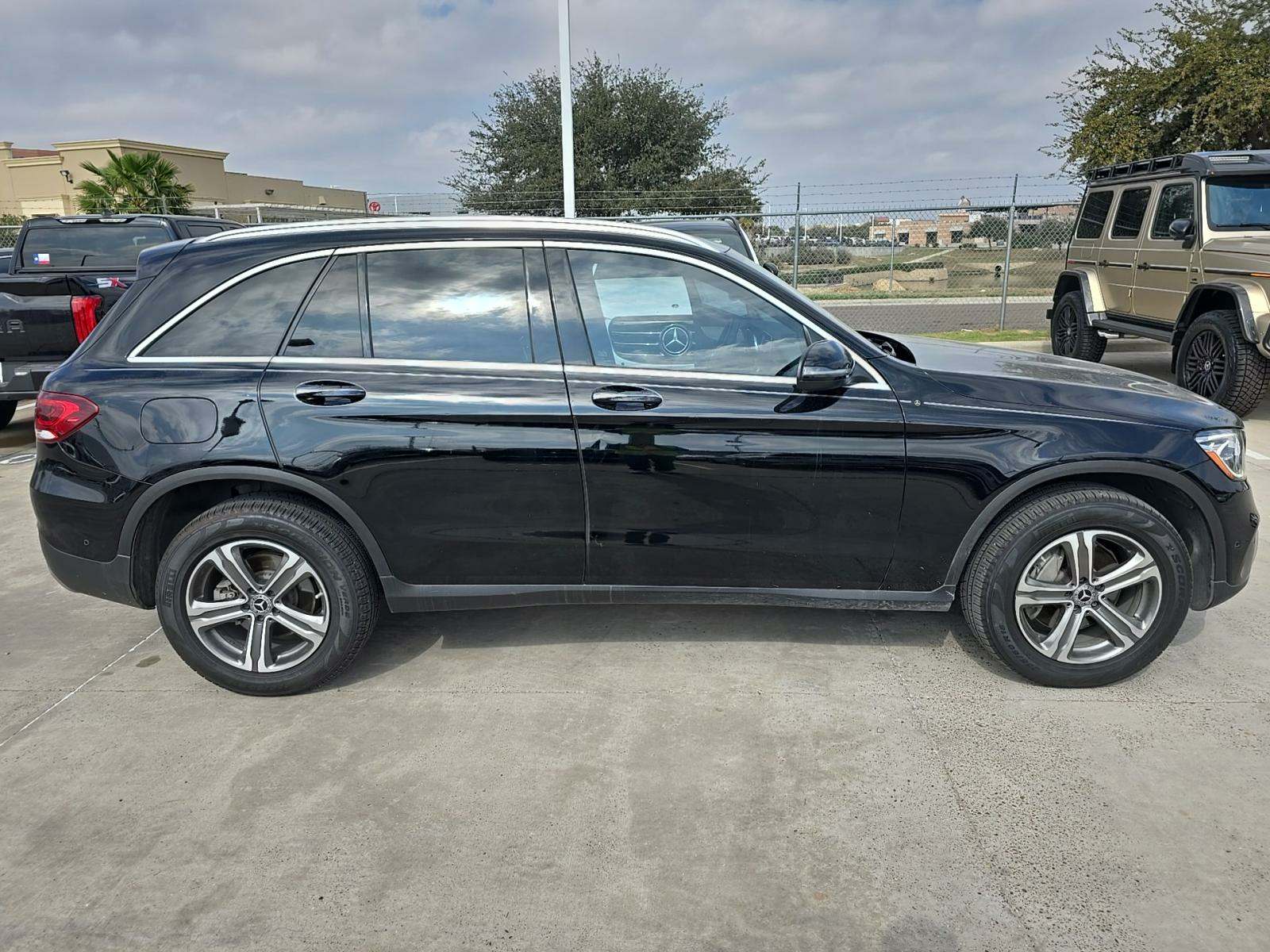 2021 Mercedes-Benz GLC GLC 300 RWD