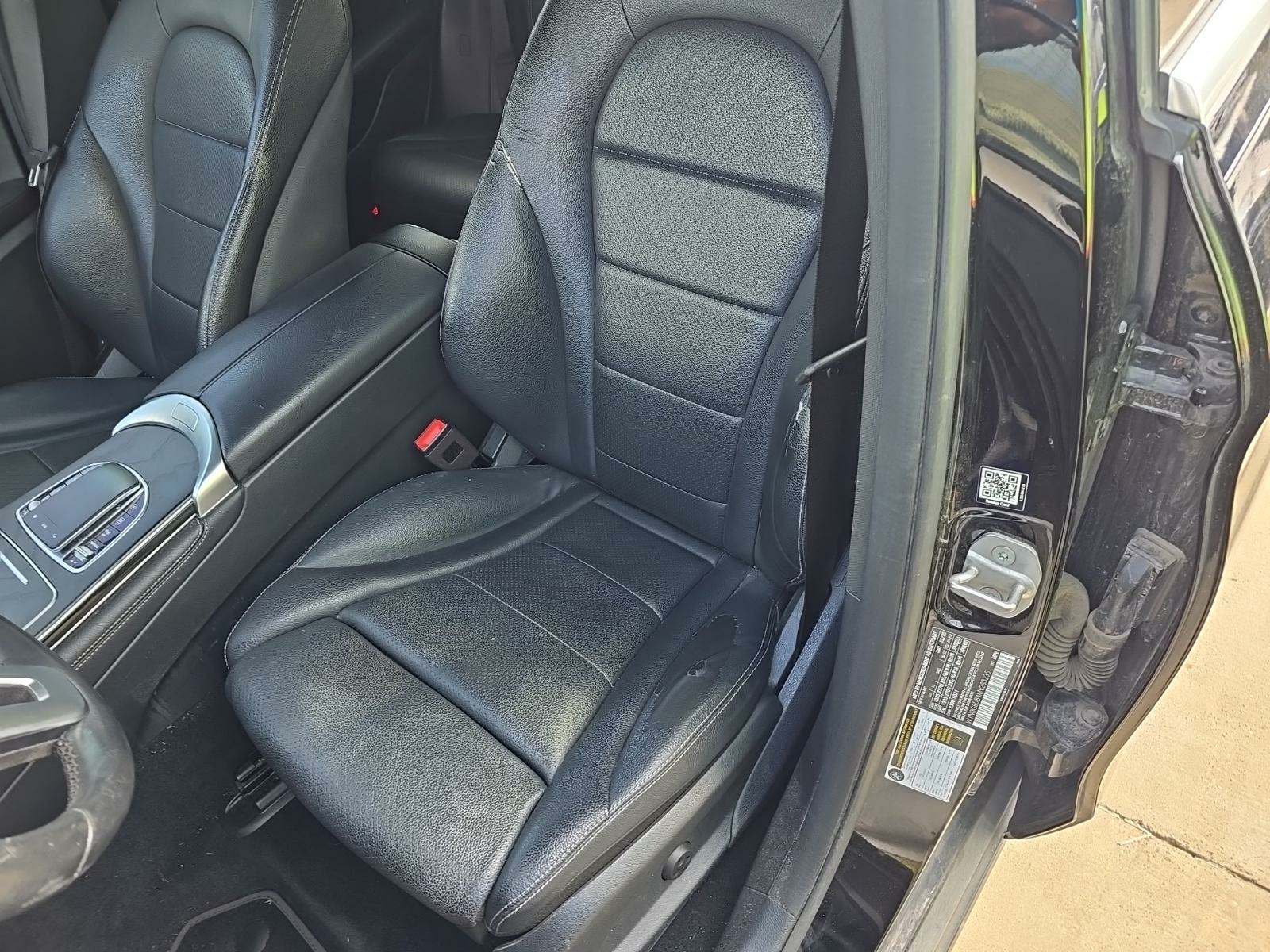2021 Mercedes-Benz GLC GLC 300 RWD