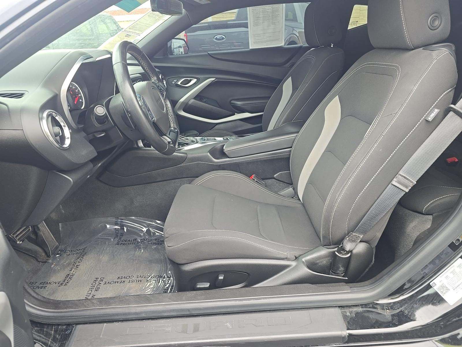 2023 Chevrolet Camaro 1LT RWD