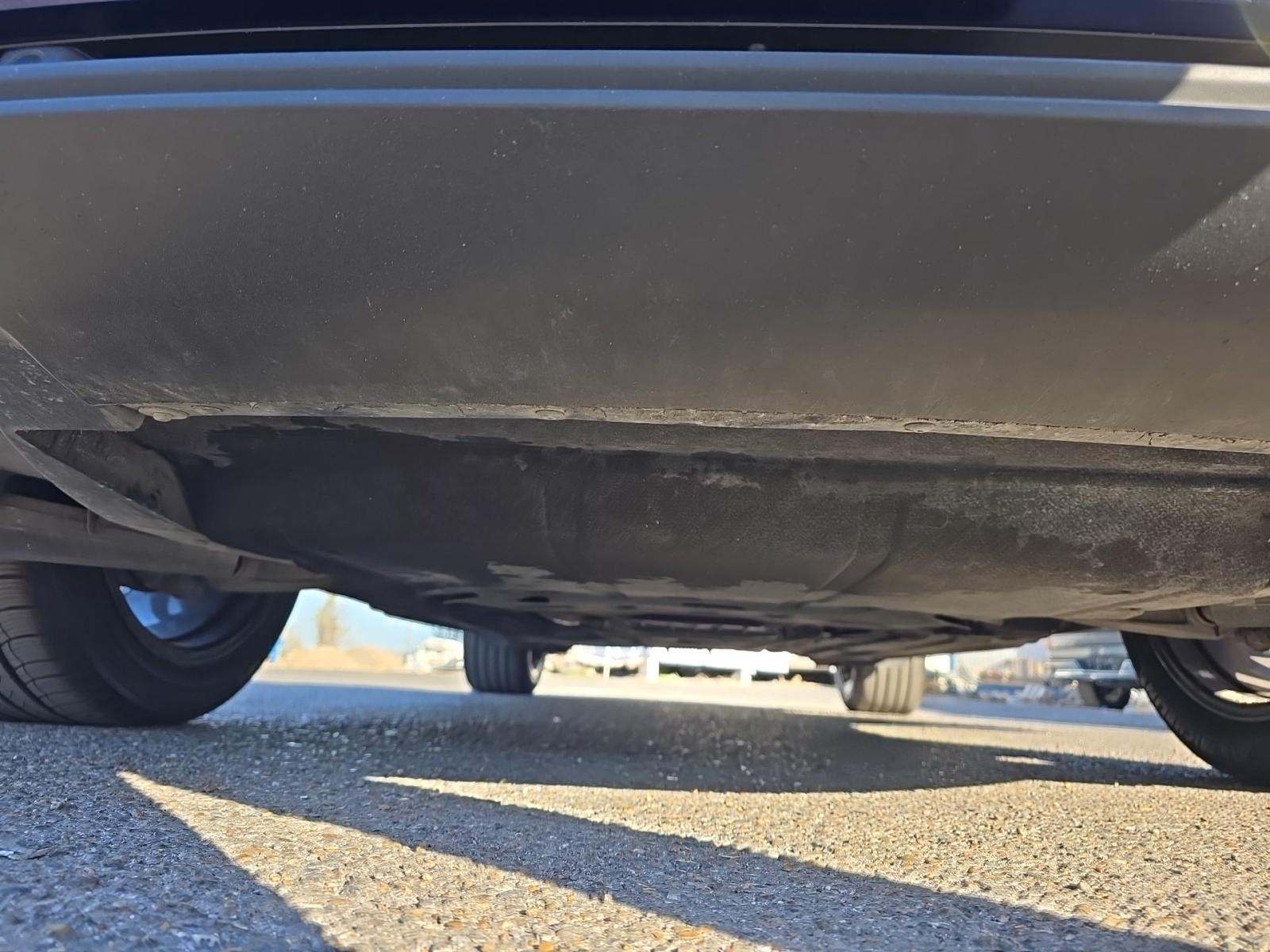 2022 Porsche Macan Base AWD